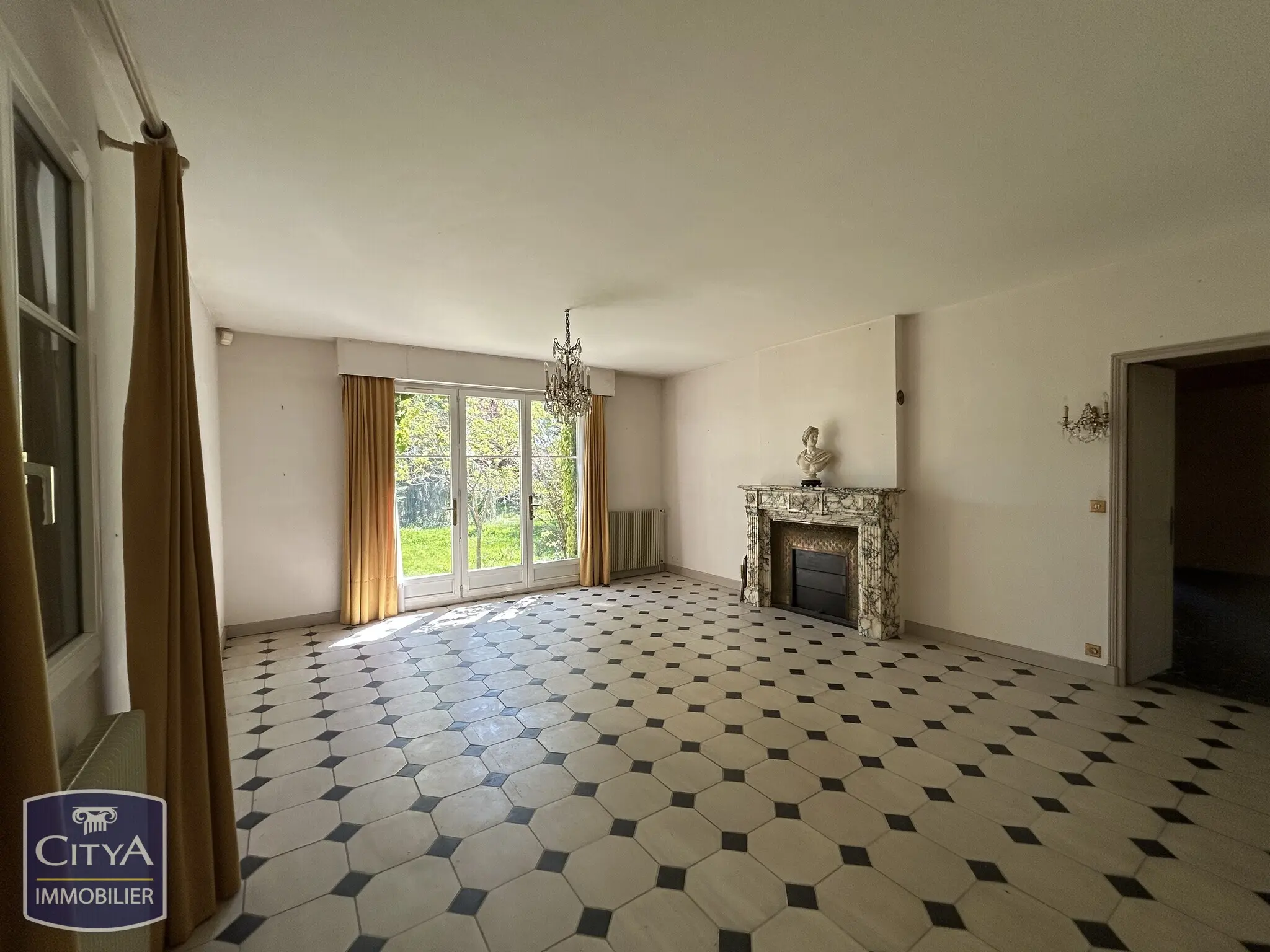 Maison 7 pièces à Romorantin-Lanthenay — photo 3