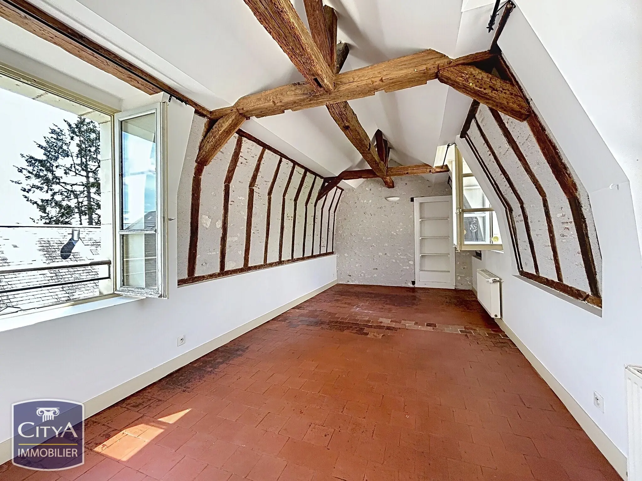 Appartement 4 pièces 76.04m²