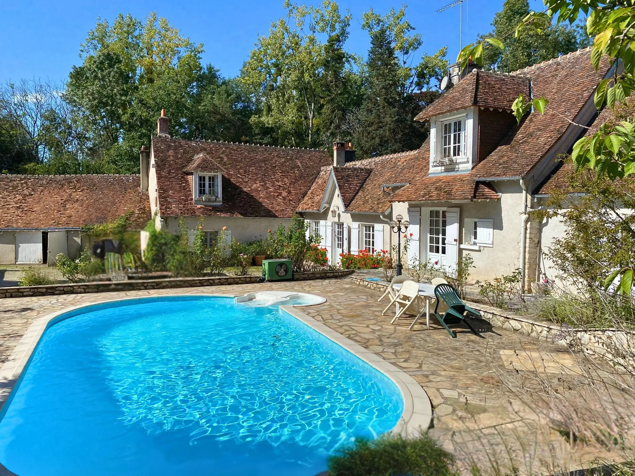 Maison 8 pièces 295m²