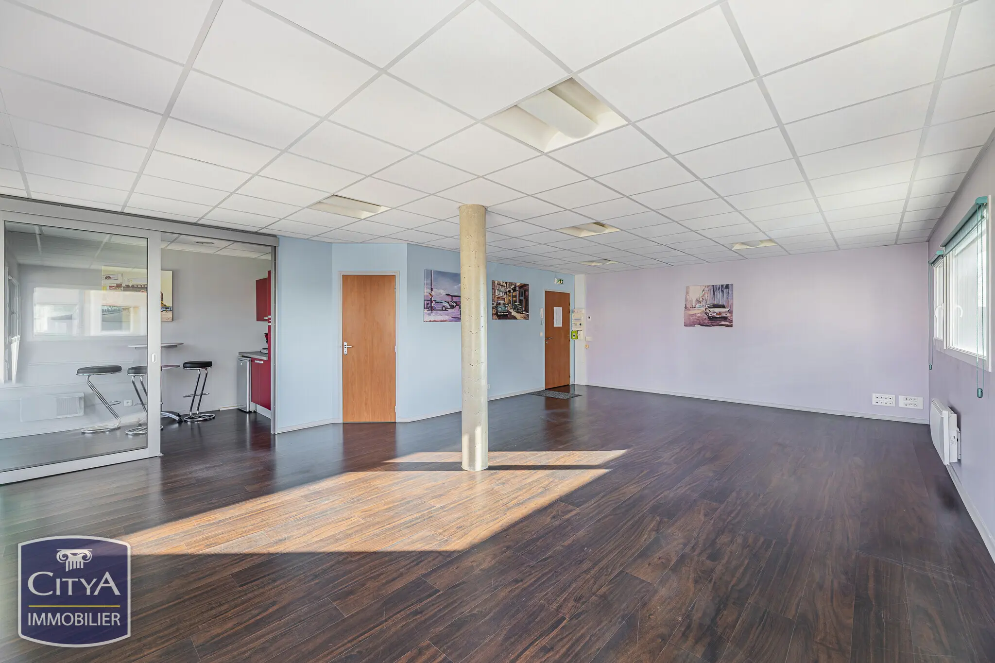 Local professionnel à Villerbon — photo 2
