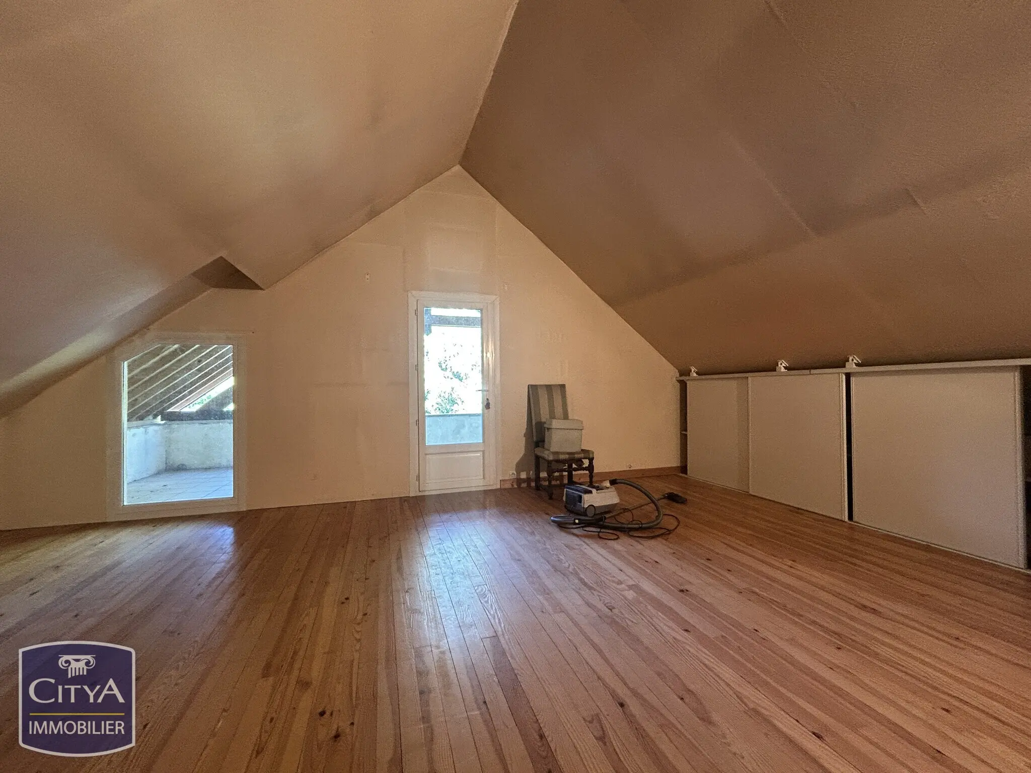 Maison 8 pièces à Chitenay — photo 21