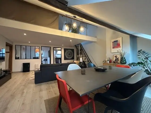 Appartement 3 pièces 65.9m²