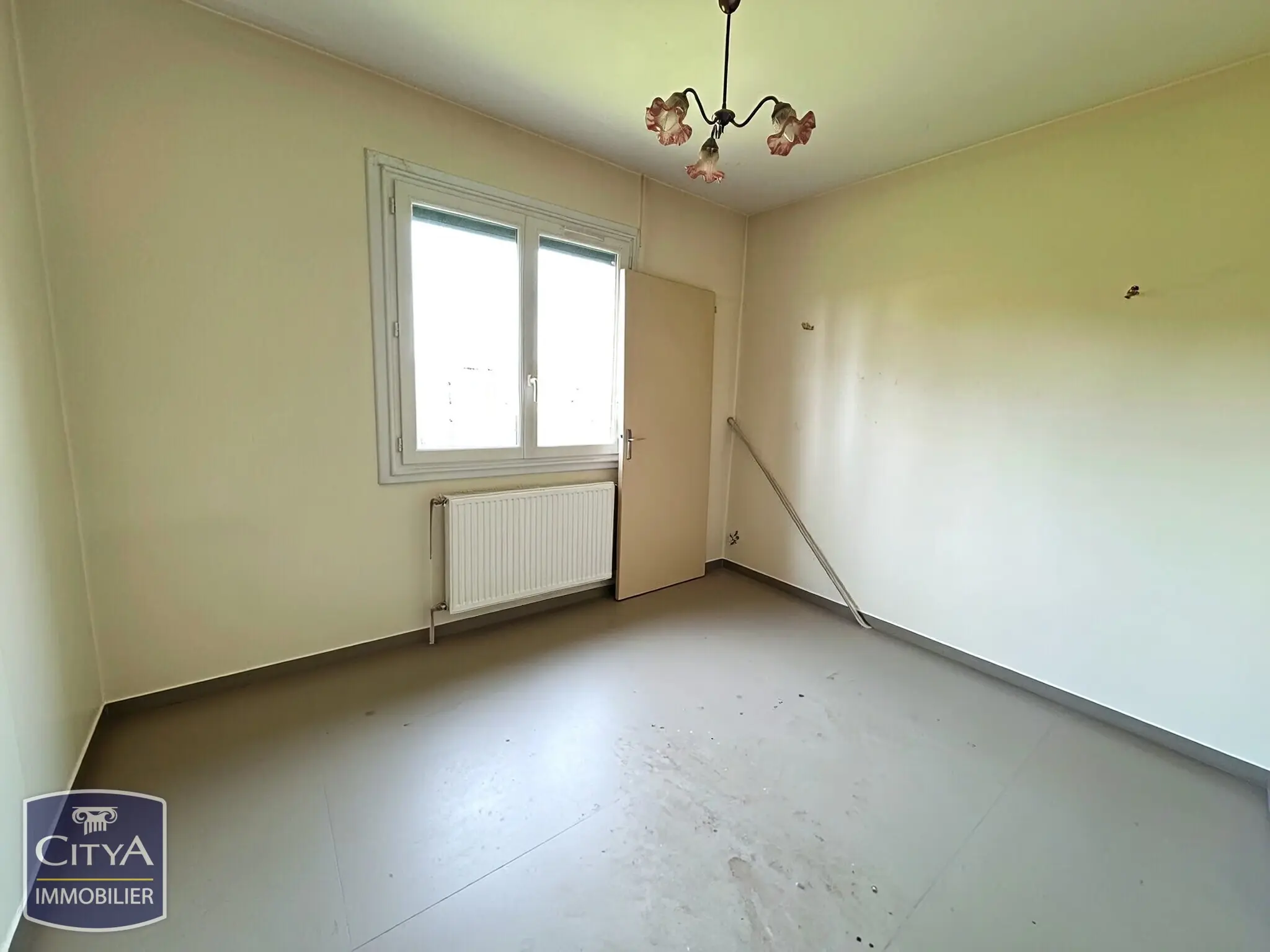 Maison 3 pièces à Les Aix-d'Angillon — photo 8