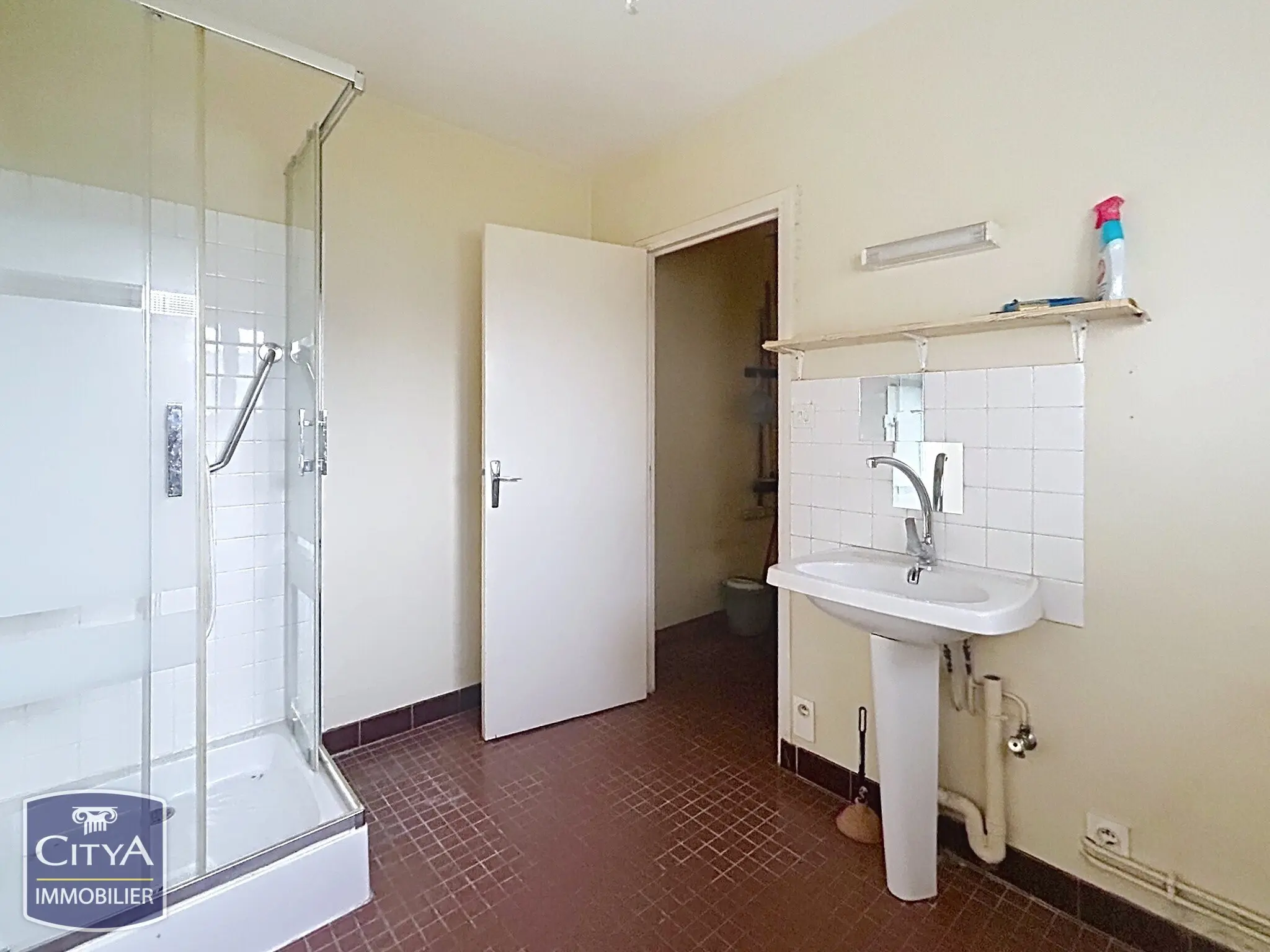 Immeuble à Bourges — photo 8