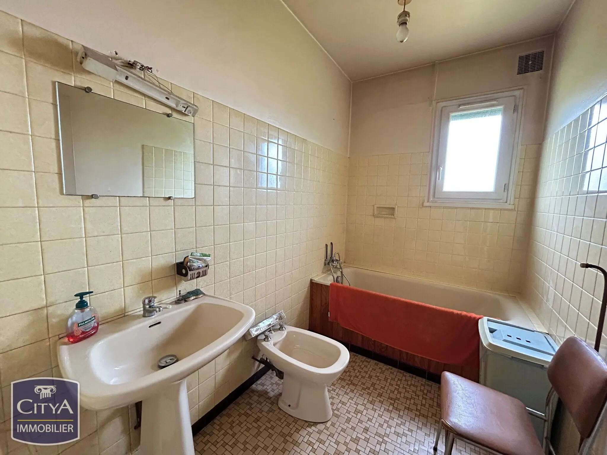 Maison 3 pièces à Les Aix-d'Angillon — photo 9