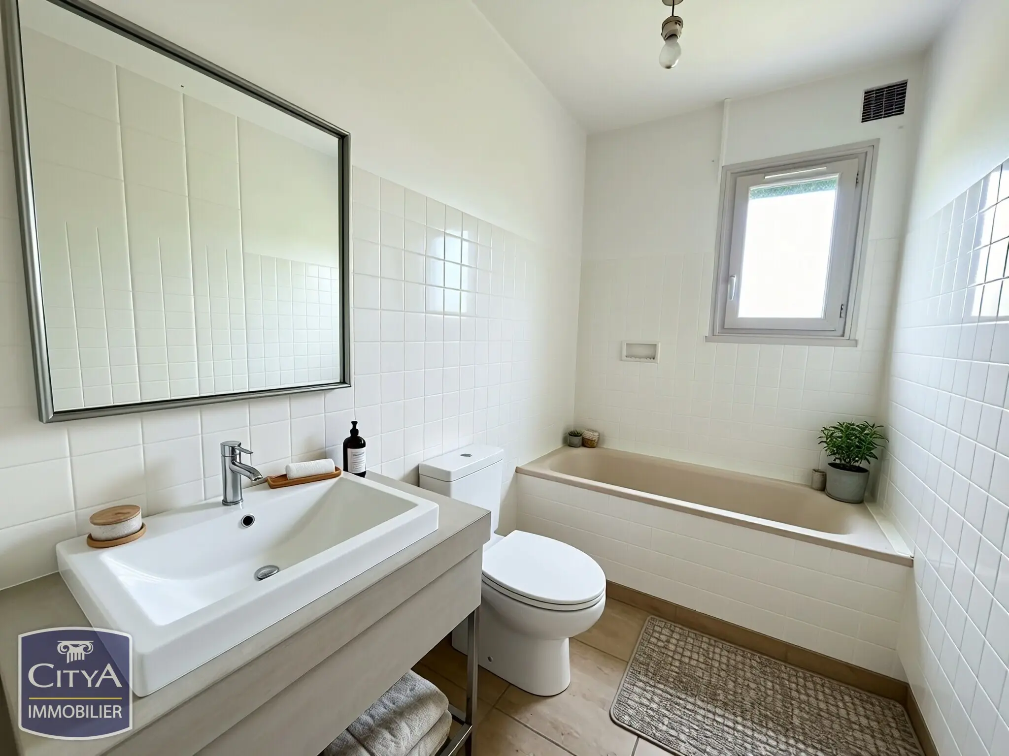 Maison 3 pièces à Les Aix-d'Angillon — photo 10