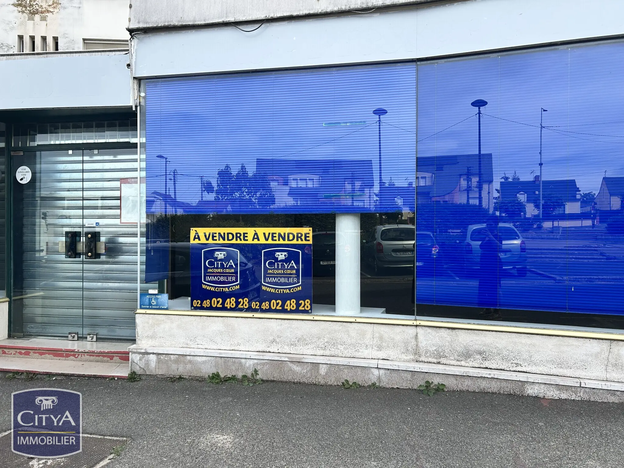 Local commercial undefined pièces 96m²
