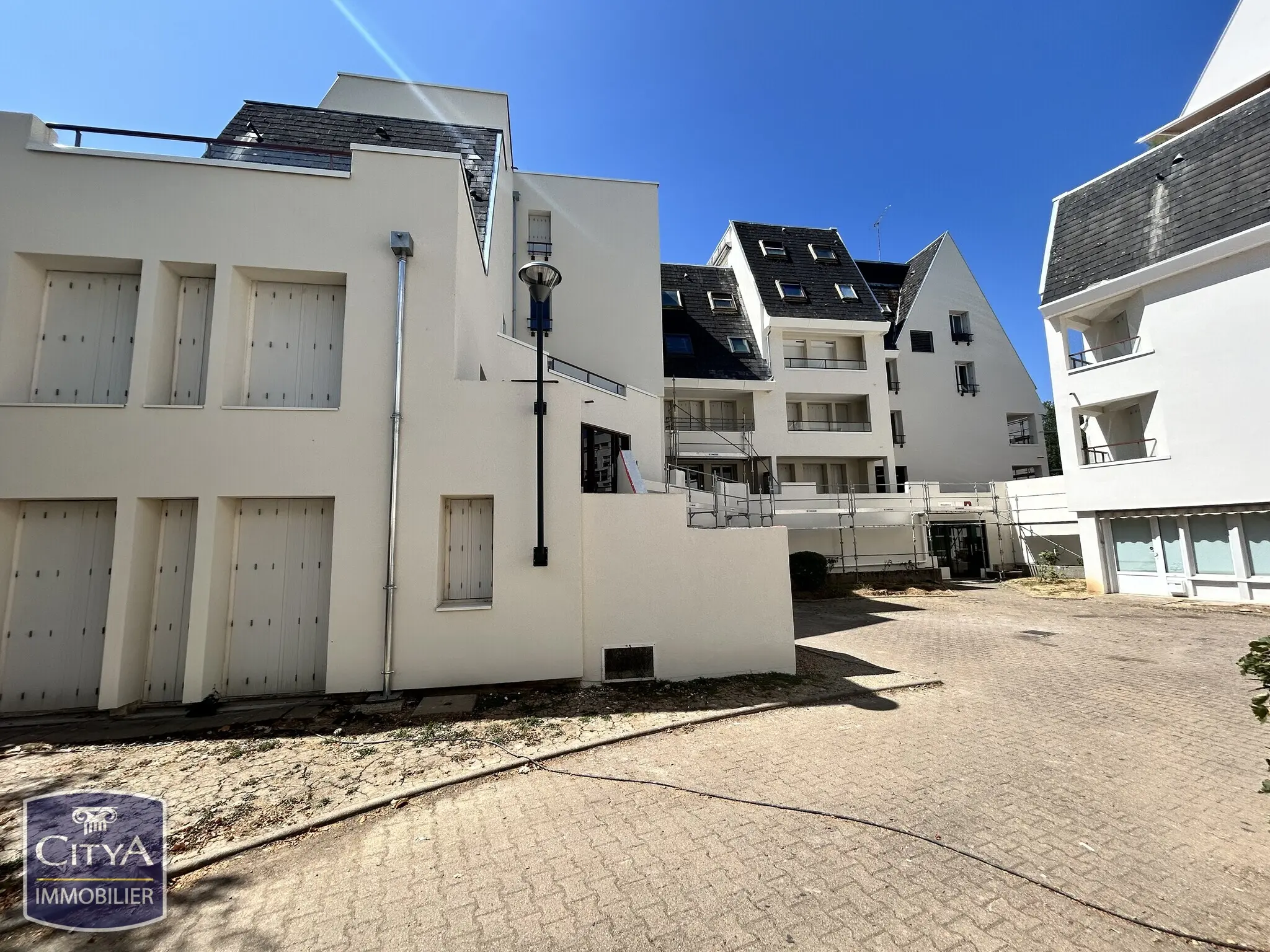 Appartement 4 pièces 100.79m²