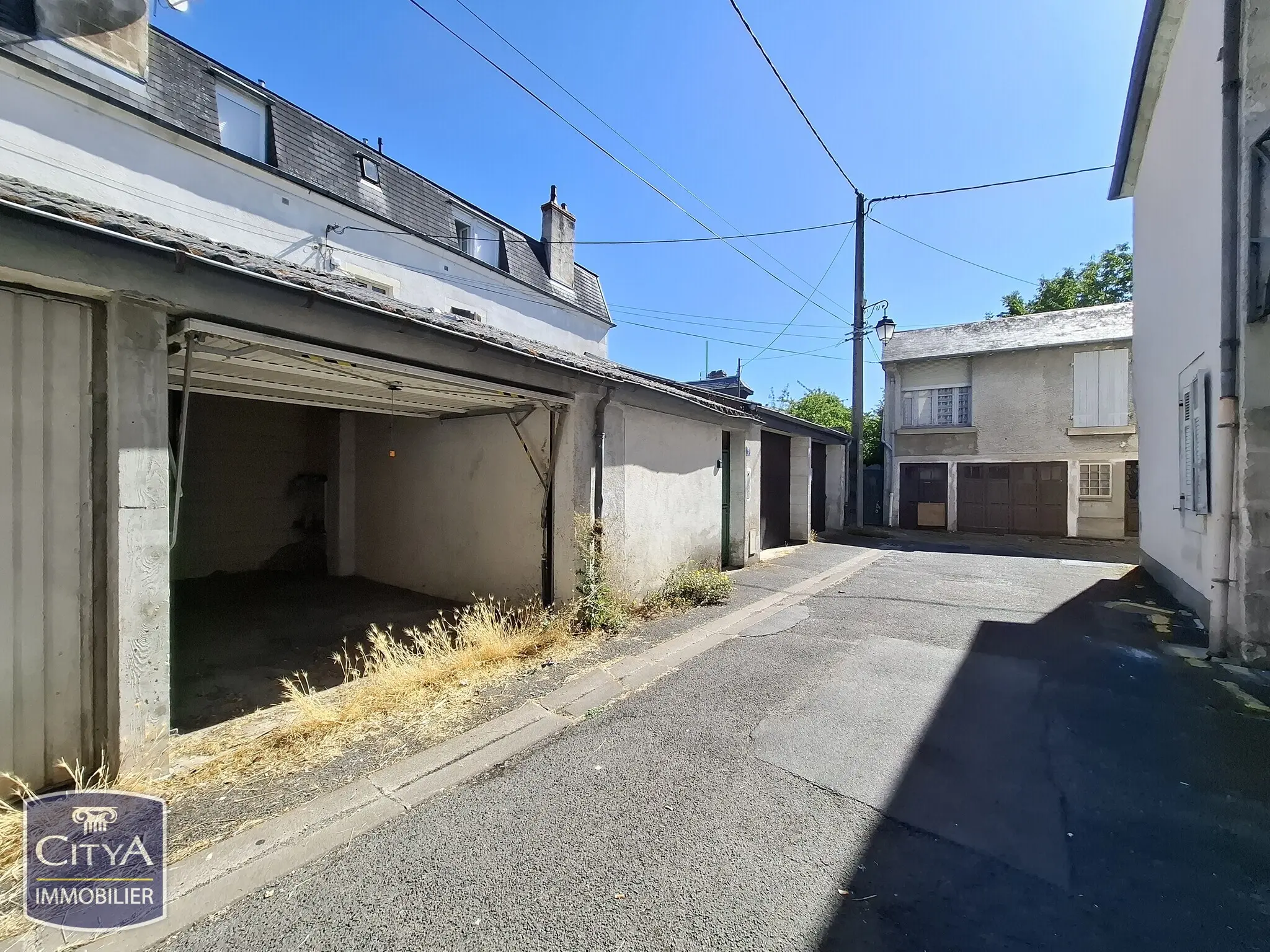 Parking à Bourges — photo 2