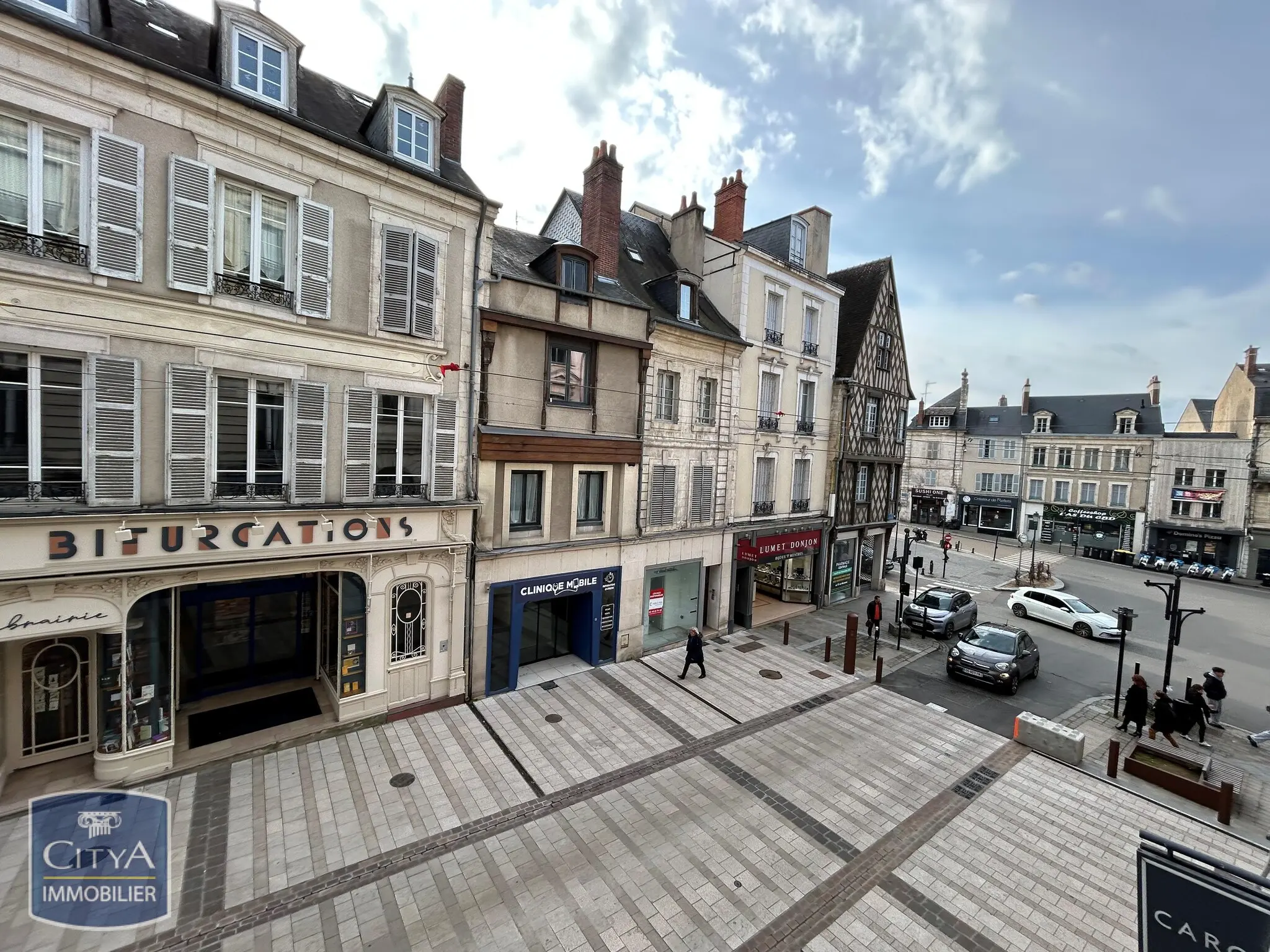 Appartement 5 pièces à Bourges — photo 3
