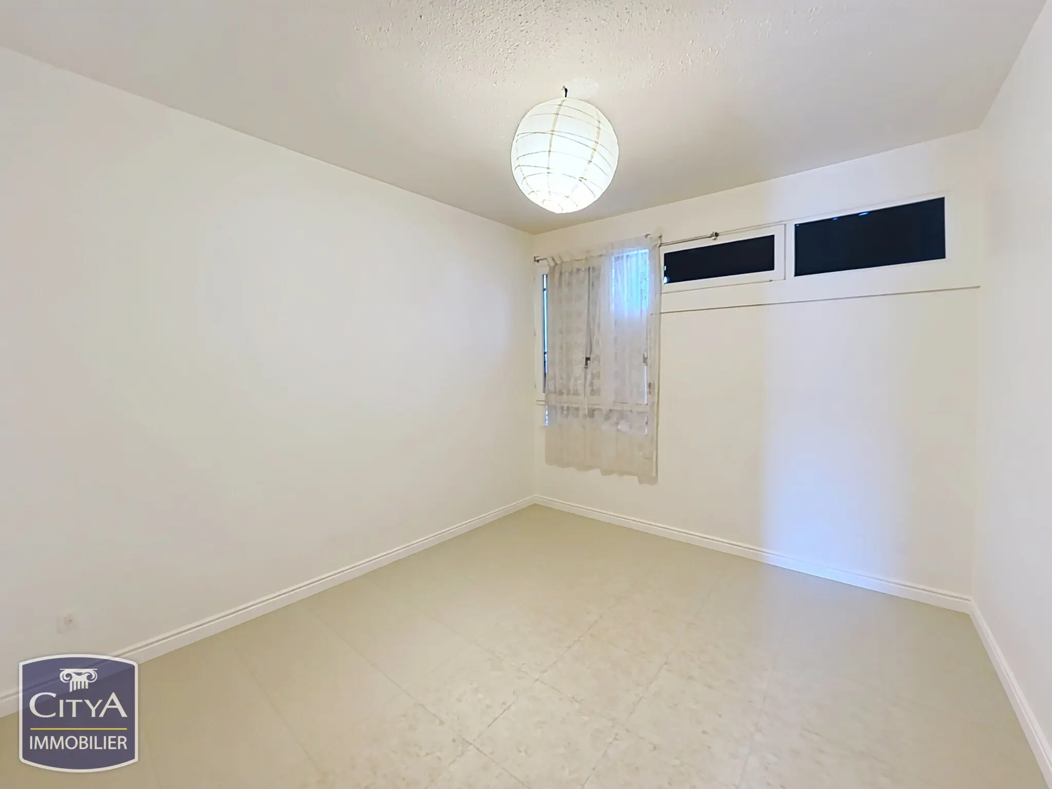 Appartement 4 pièces à Châteauroux — photo 8
