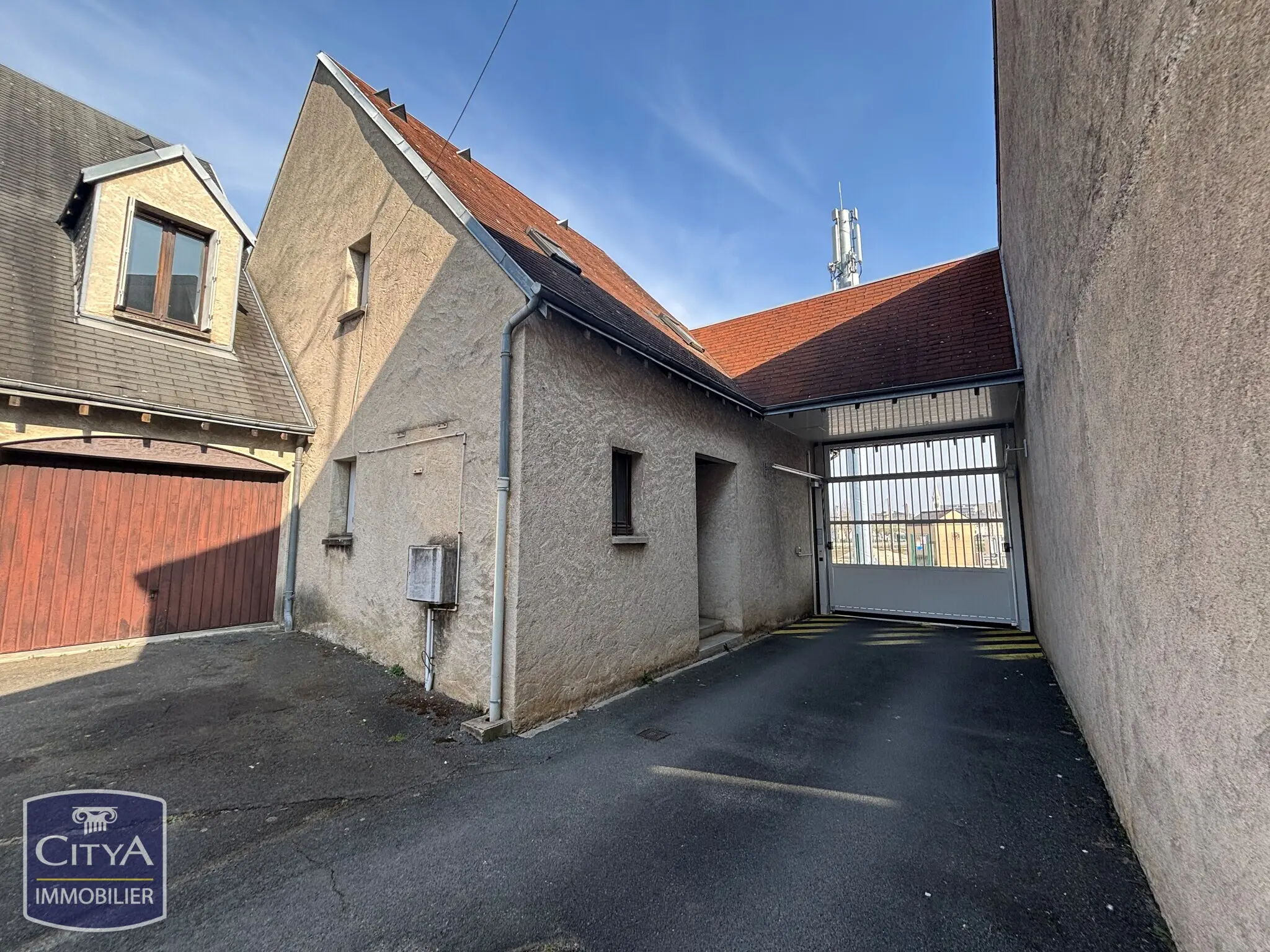 Maison 6 pièces 110m²