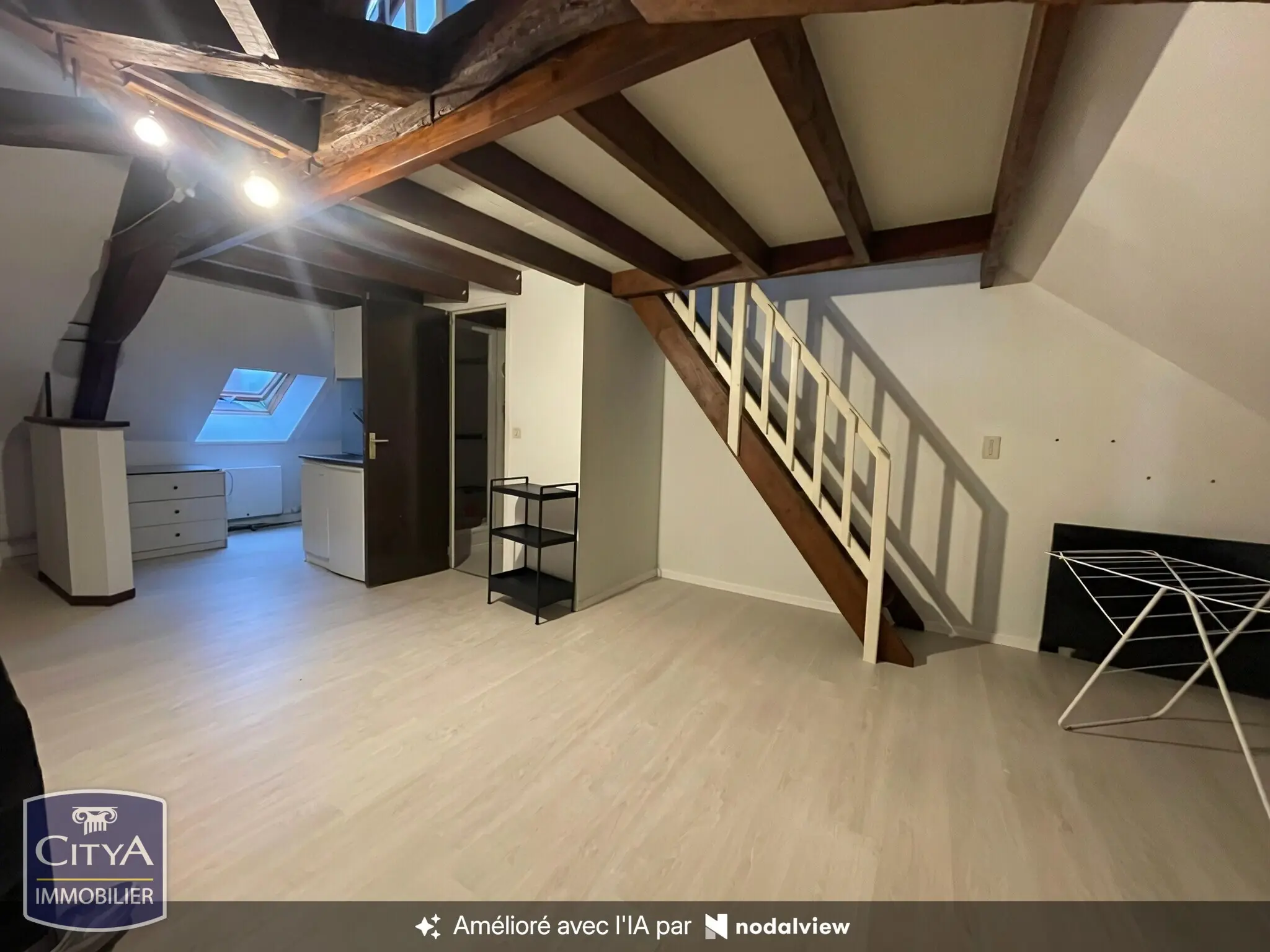 Immeuble à Châteauroux — photo 9