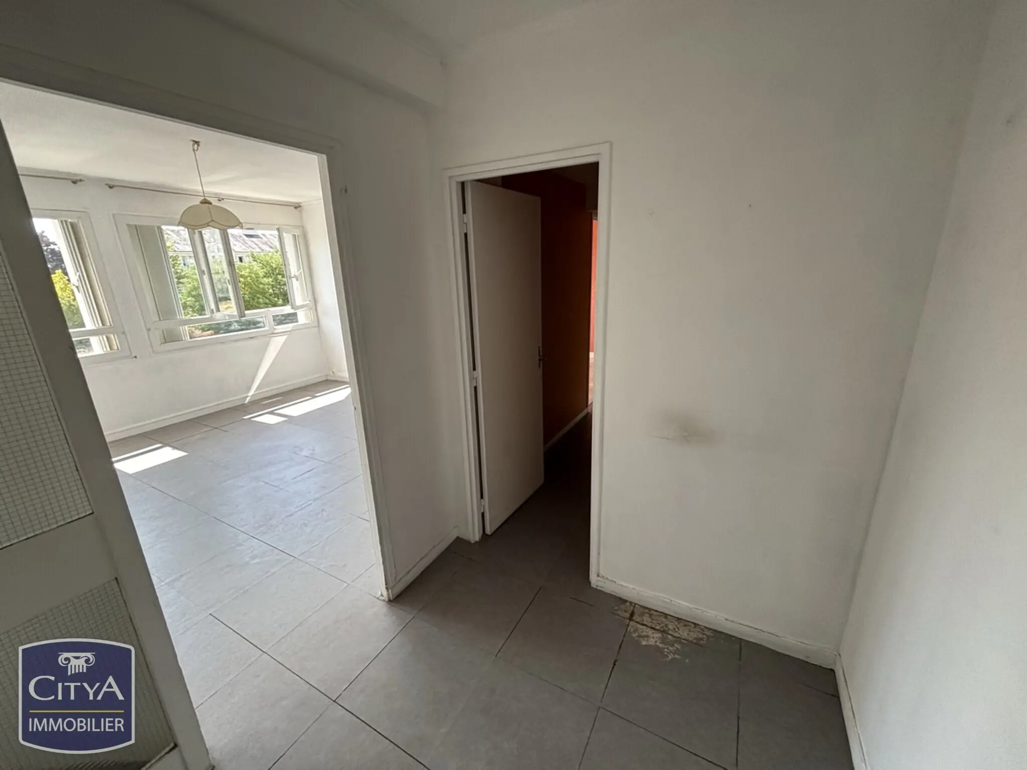 Appartement 3 pièces à Châteauroux — photo 4