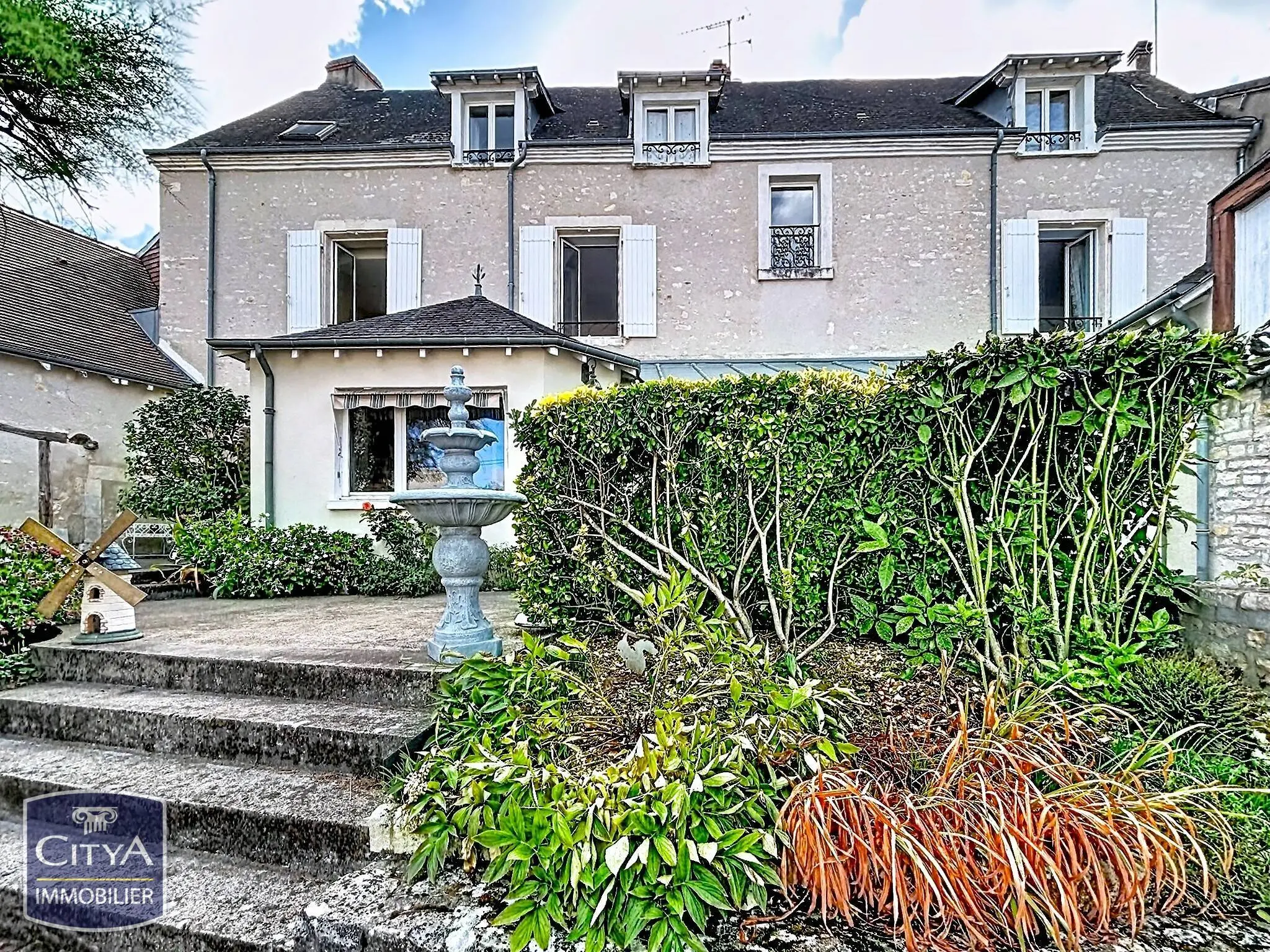 Maison 10 pièces à Châteauroux — photo 2