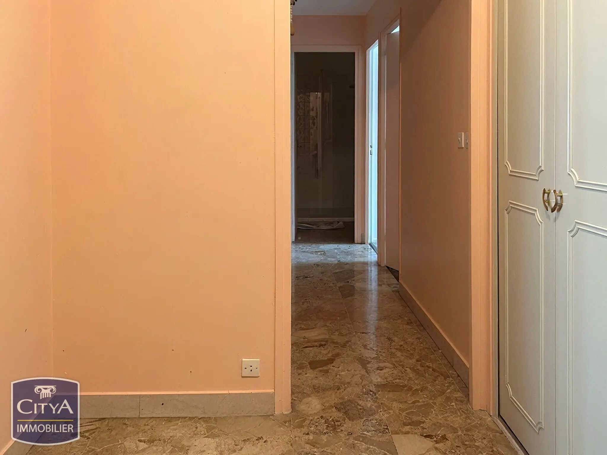 Appartement 5 pièces à Châteauroux — photo 6
