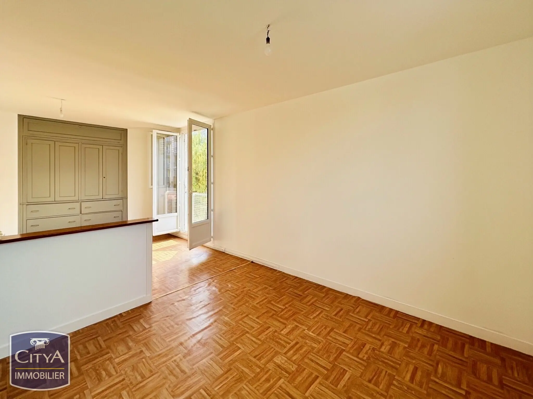 Appartement 4 pièces à Châteauroux — photo 3
