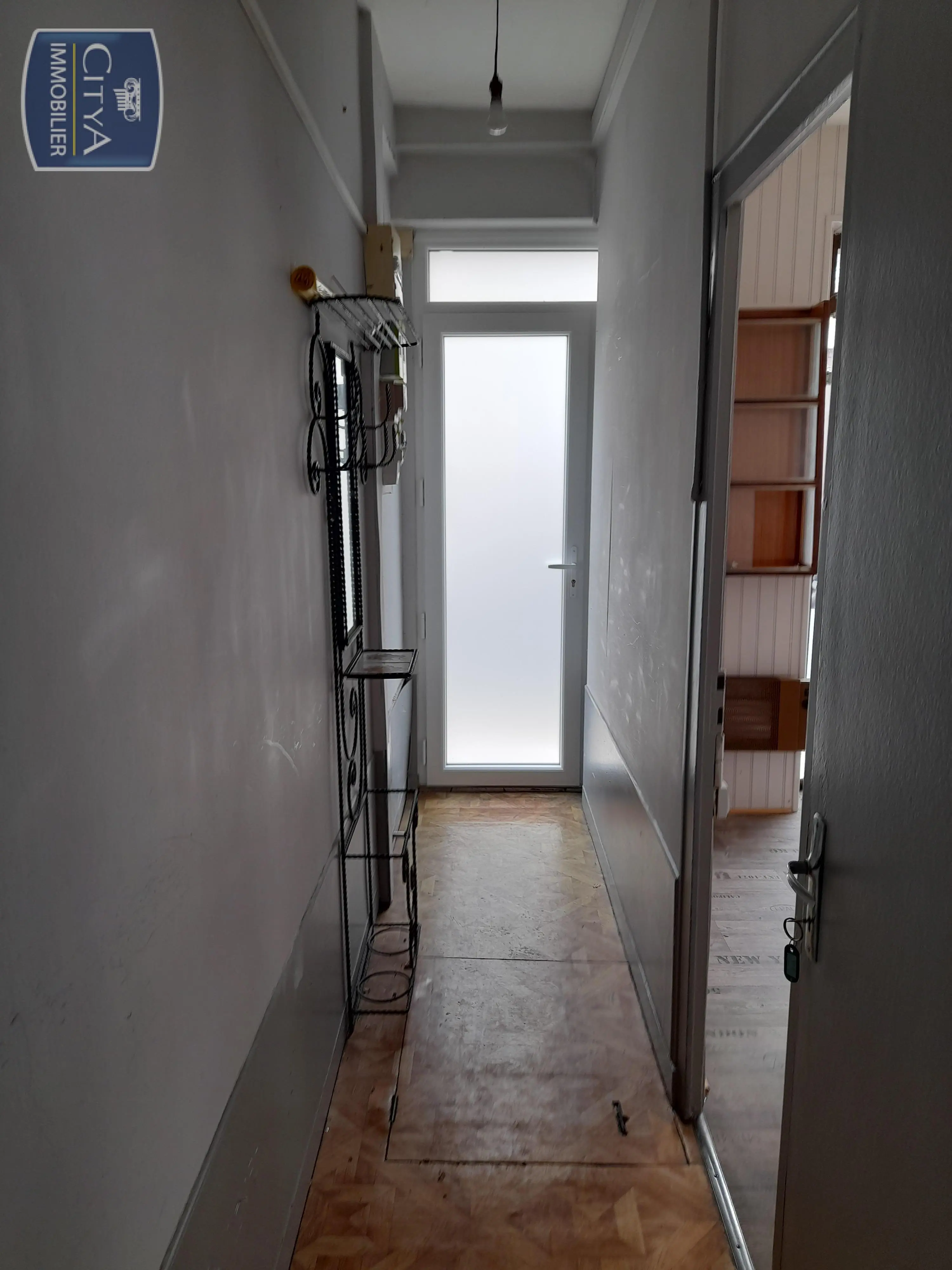 Immeuble à Le Blanc — photo 5
