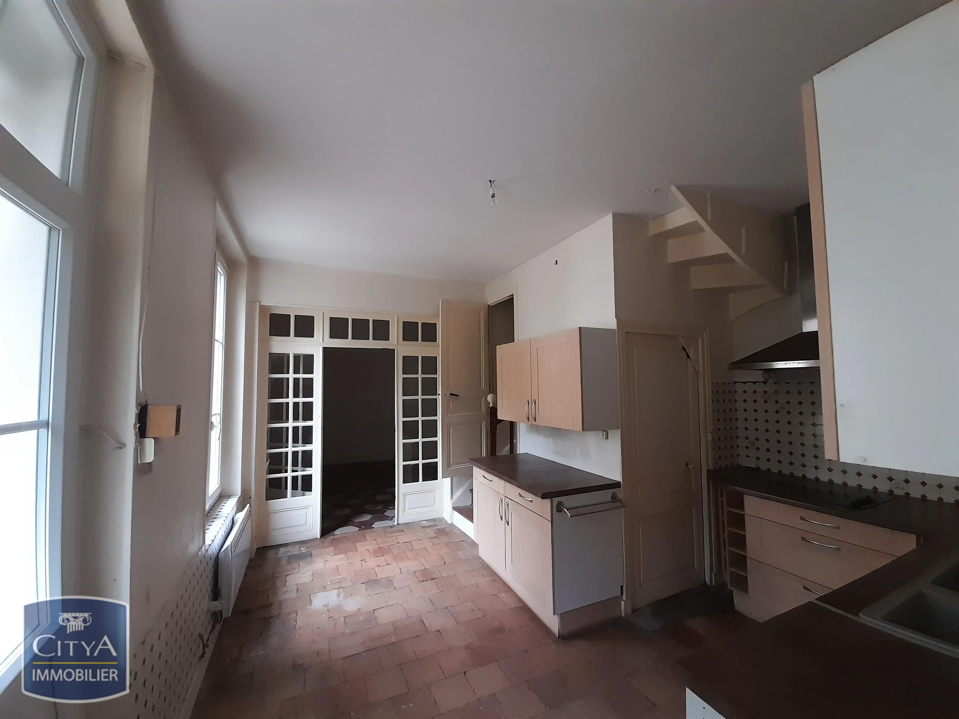 Maison 6 pièces à Tournon-Saint-Martin — photo 8