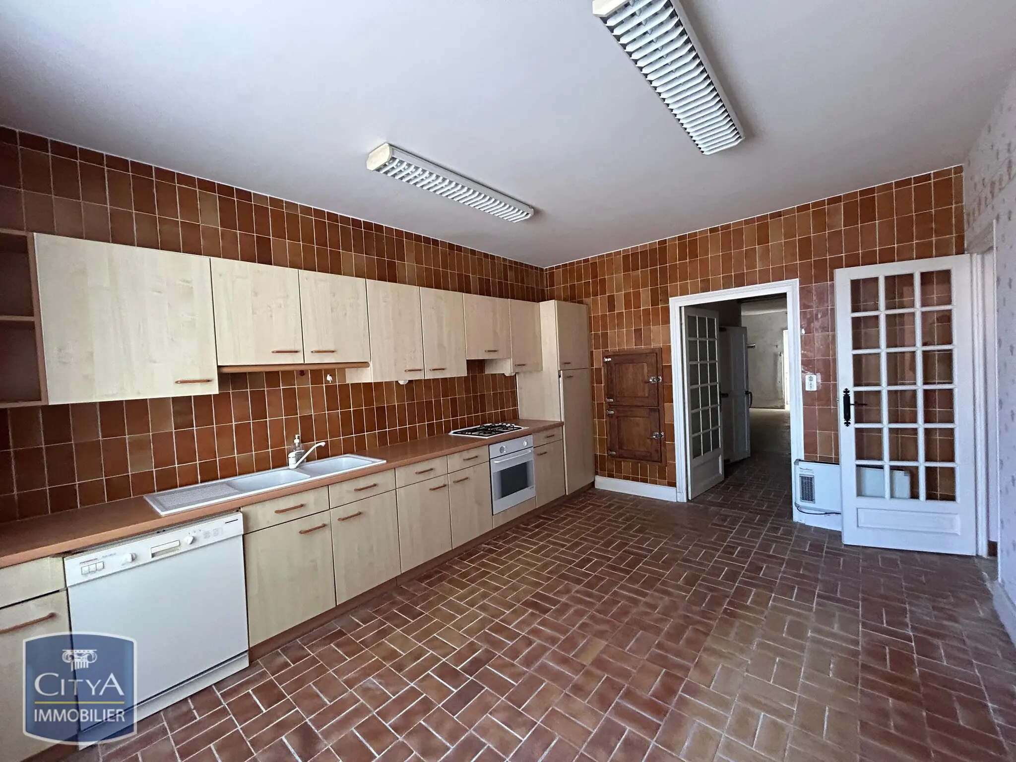 Maison 6 pièces à Le Blanc — photo 4