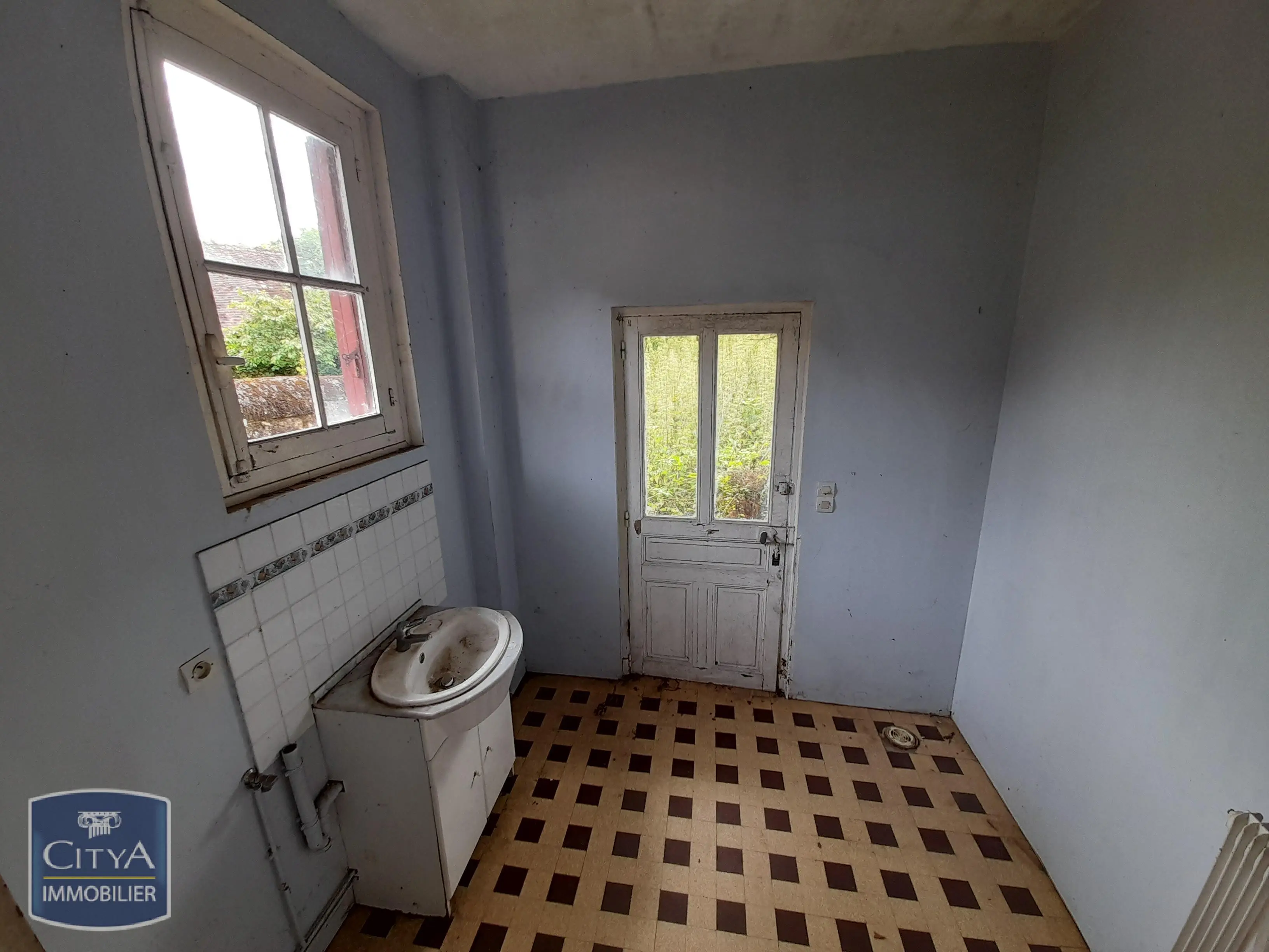 Maison 6 pièces à Le Blanc — photo 8