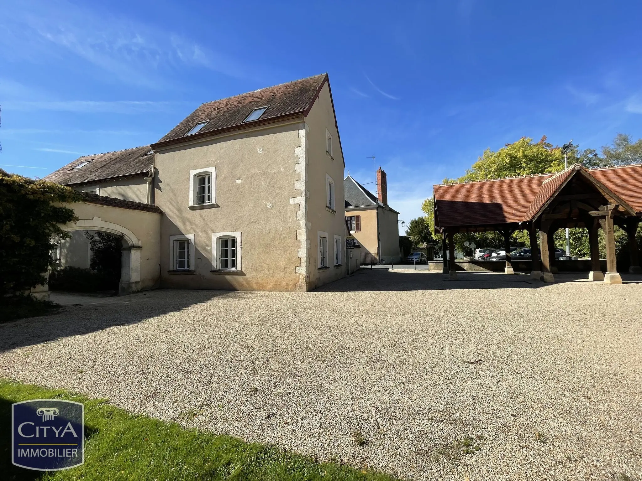 Immeuble à Châteauroux — photo 5