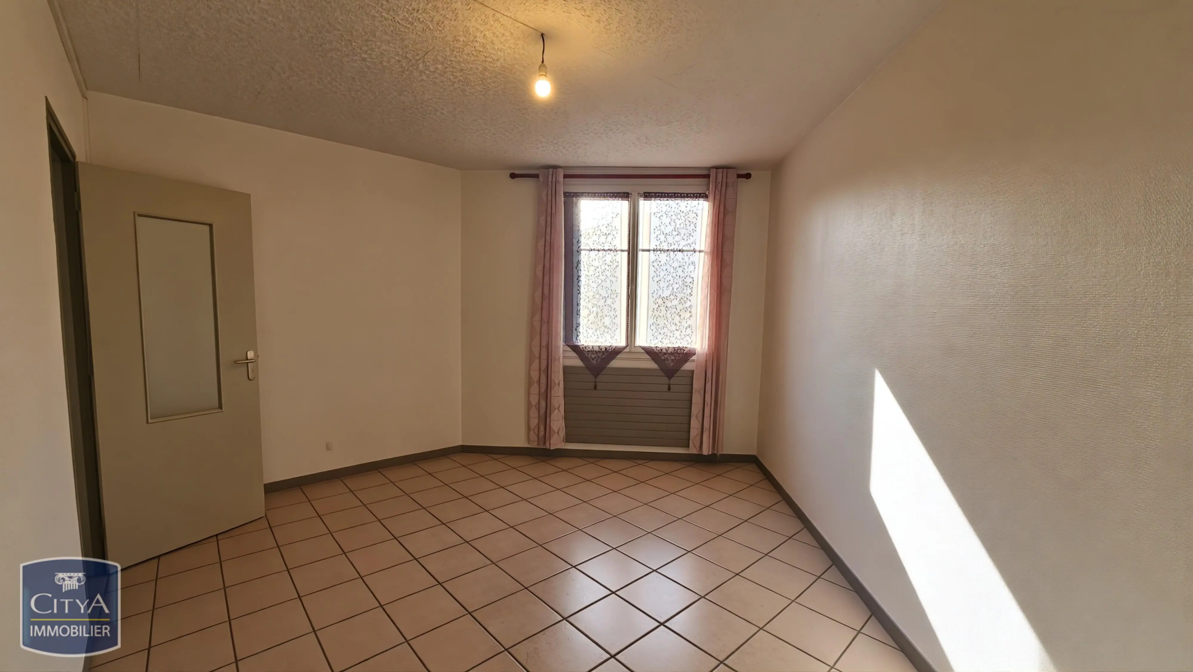 Appartement 1 pièces à Châteauroux — photo 2