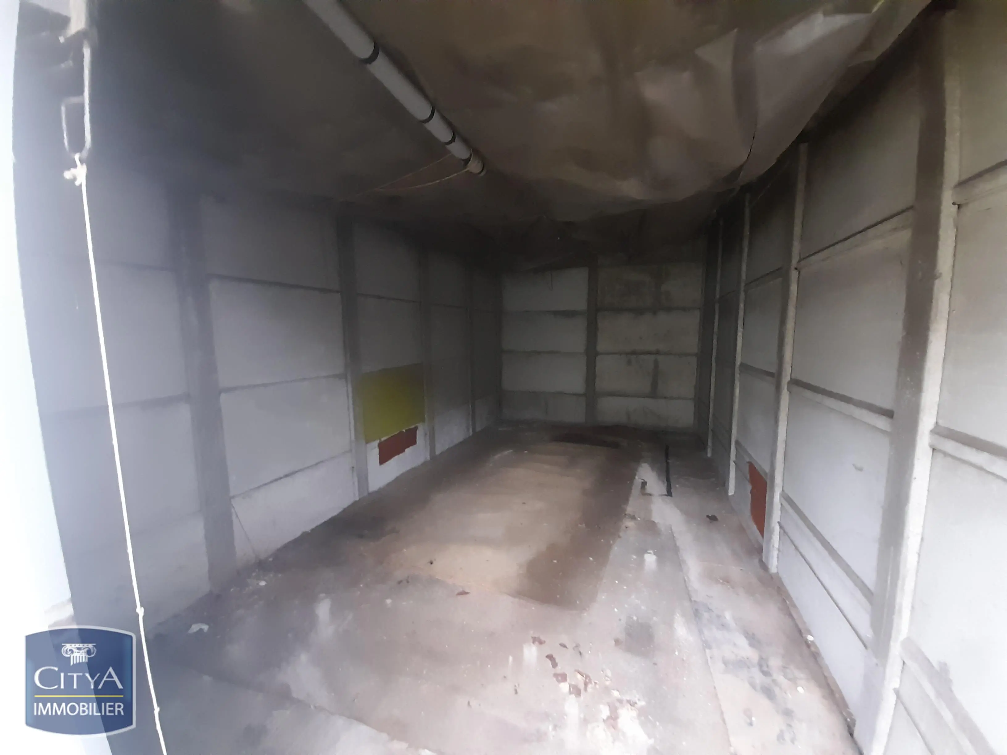 Parking à Châteauroux — photo 4