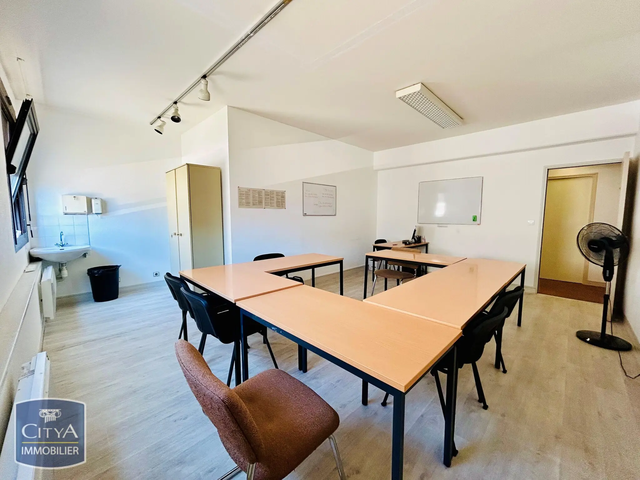 Local professionnel à Châteauroux — photo 5