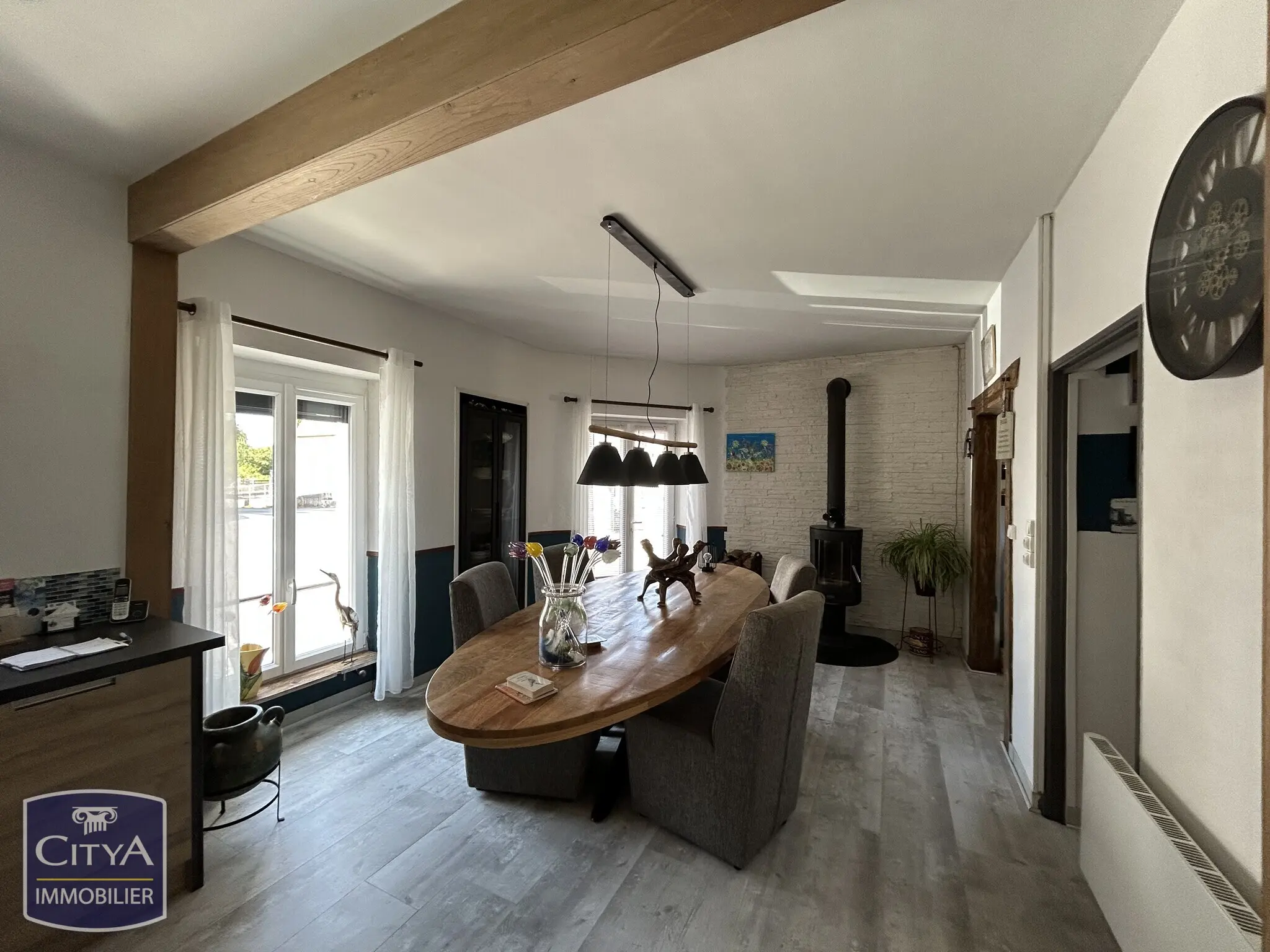 Maison 8 pièces à Tournon-Saint-Martin — photo 5