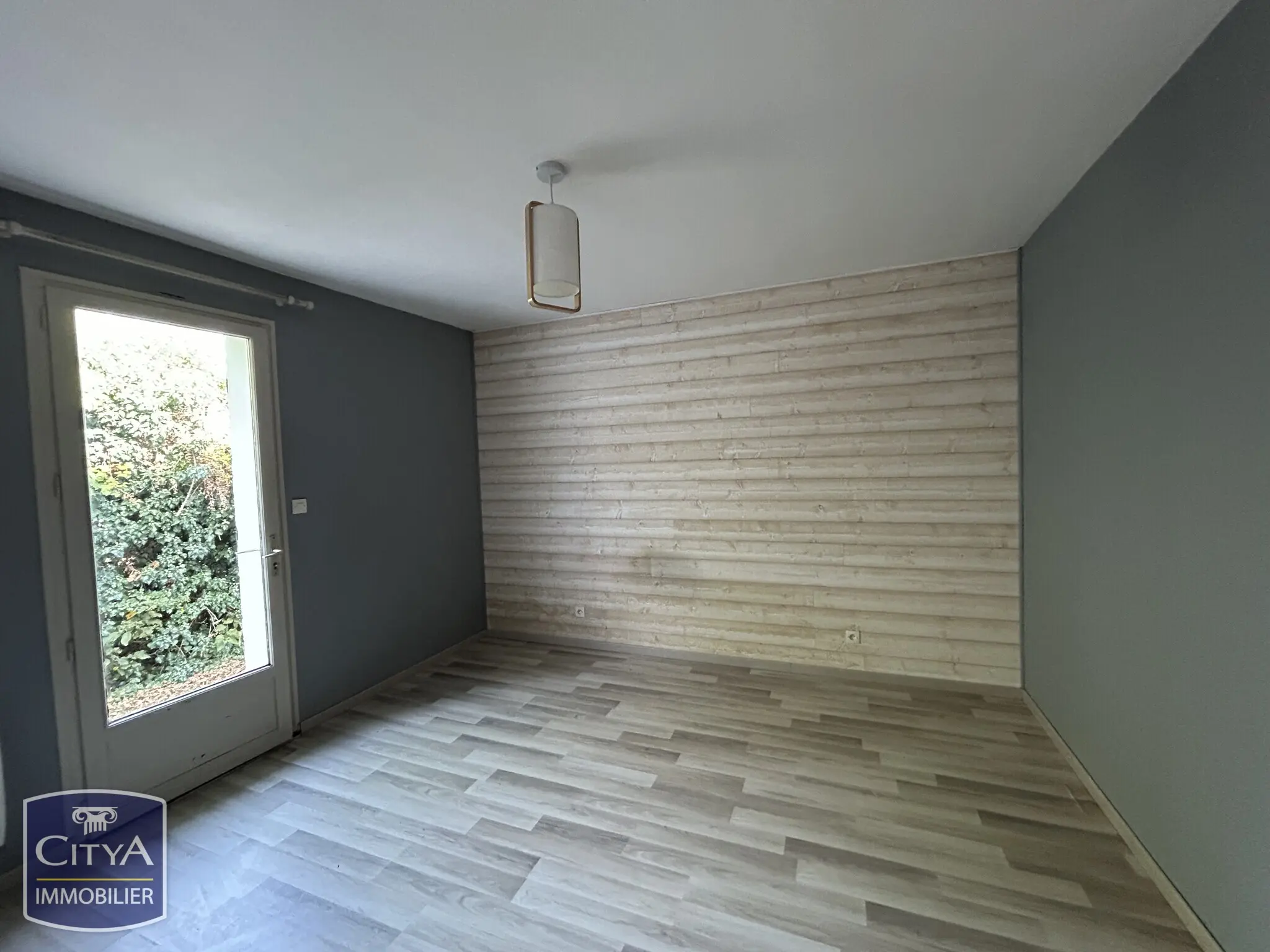 Maison 7 pièces à Pouligny-Saint-Pierre — photo 12