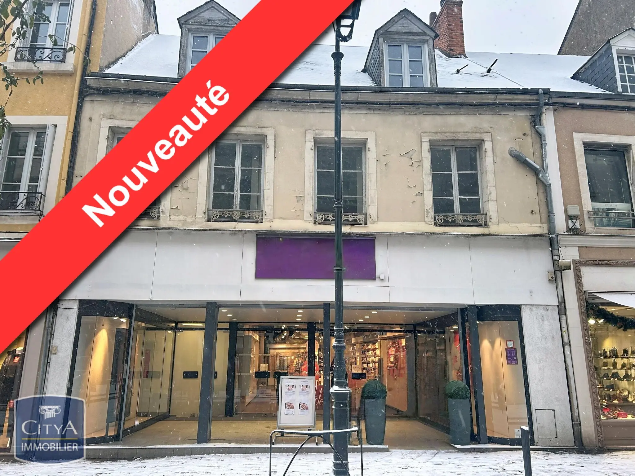 Immeuble undefined pièces 350m²