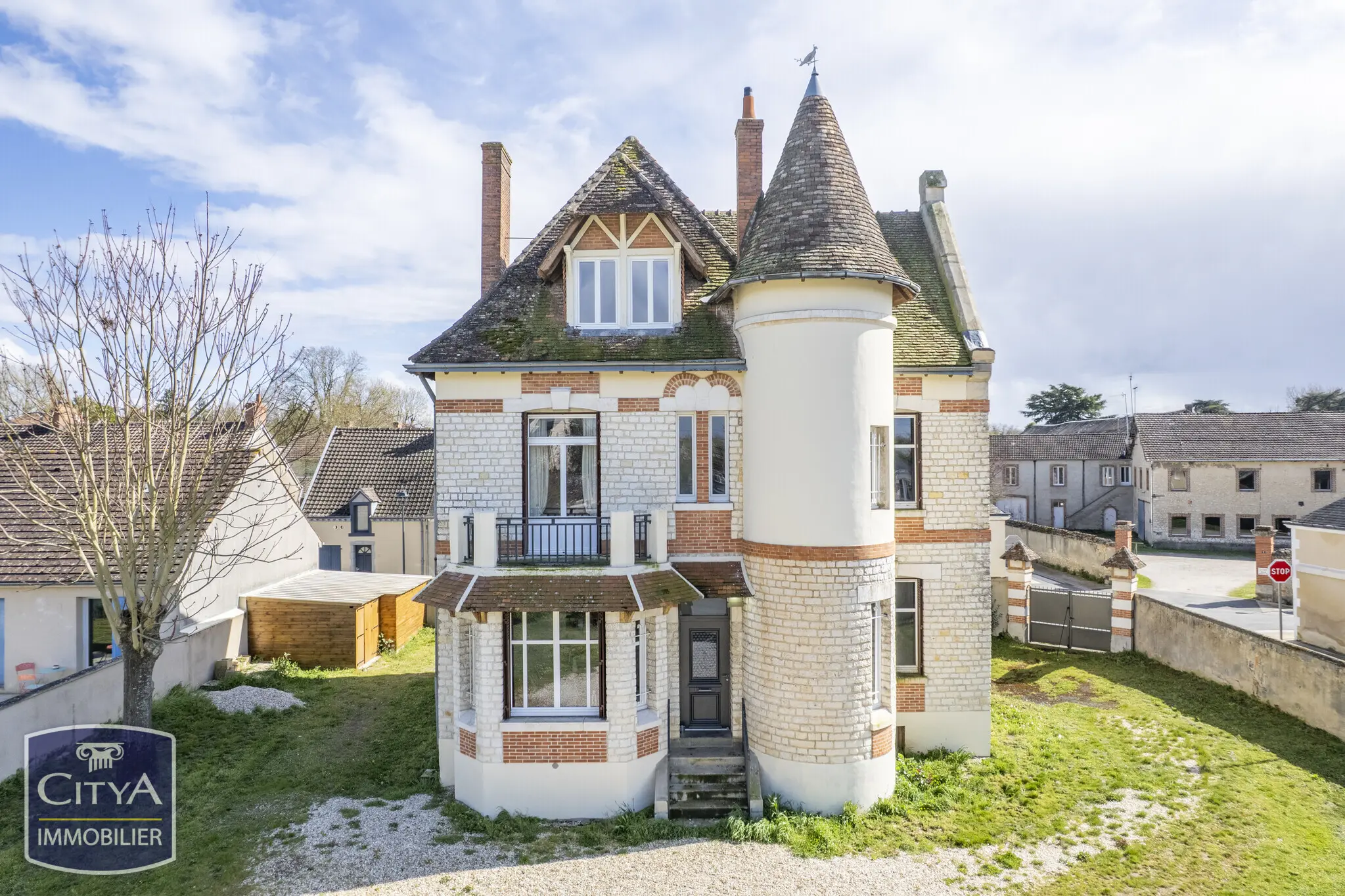 Maison 7 pièces 180m²