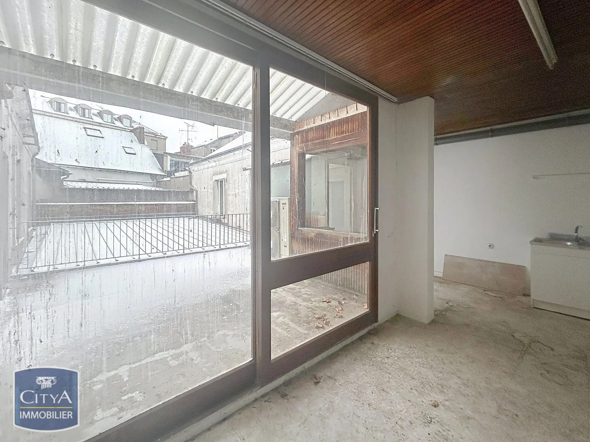 Immeuble à Châteauroux — photo 12