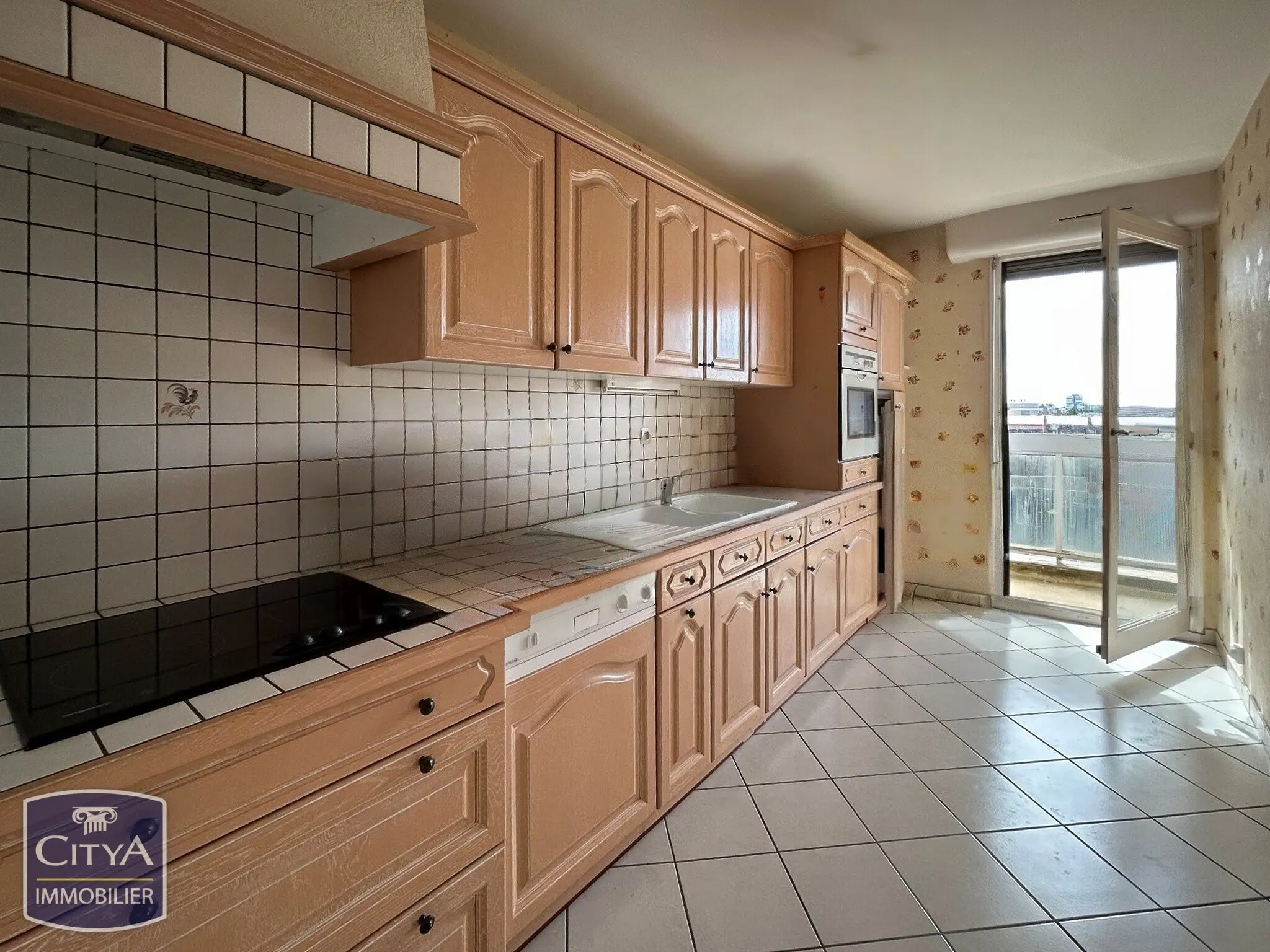 Appartement 4 pièces à Châteauroux — photo 2