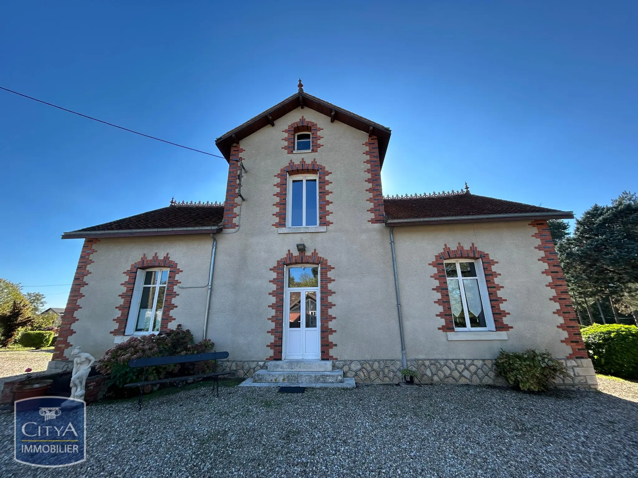 Maison 7 pièces à Bélâbre — photo 2