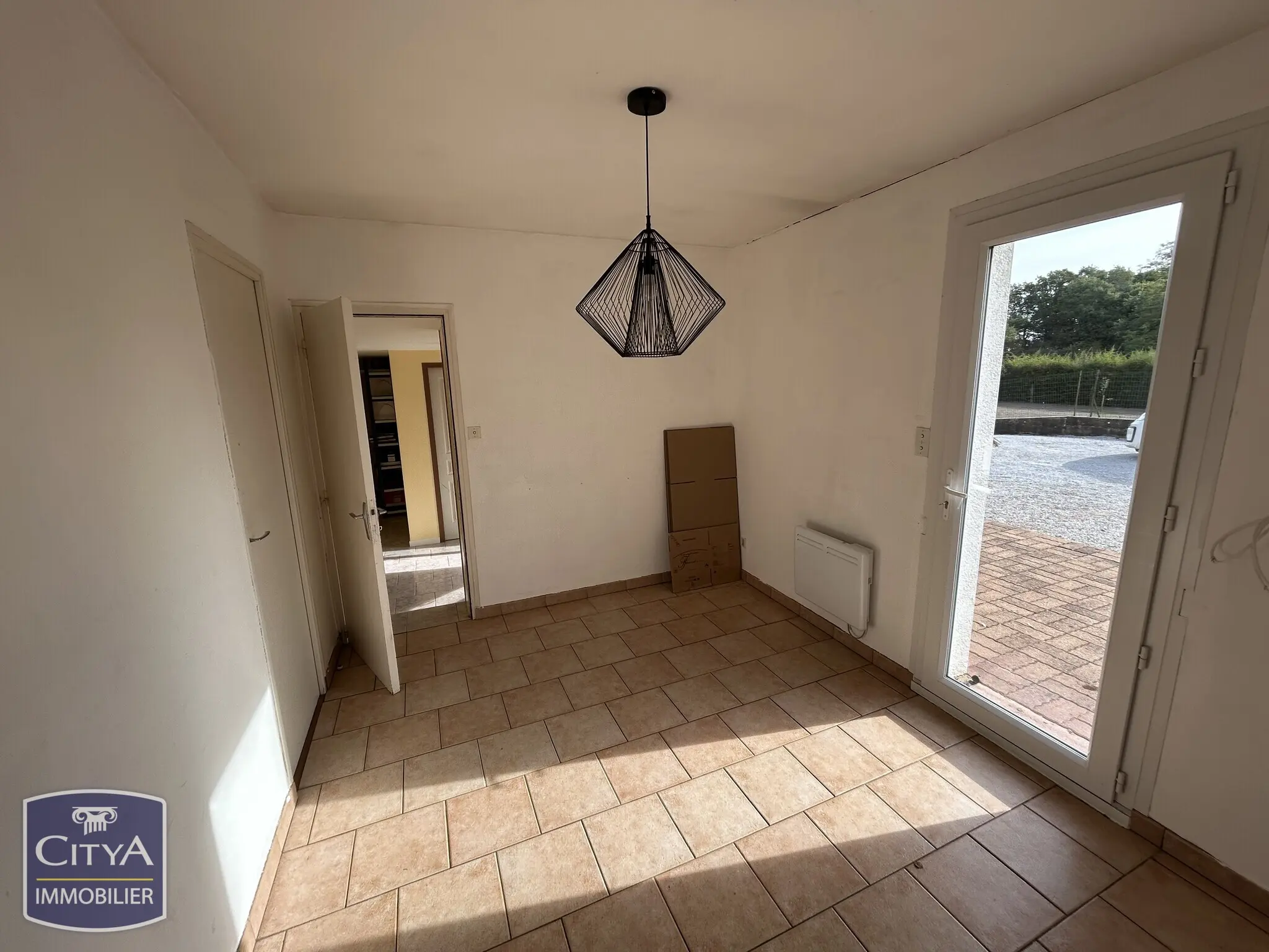 Maison 7 pièces à Pouligny-Saint-Pierre — photo 10