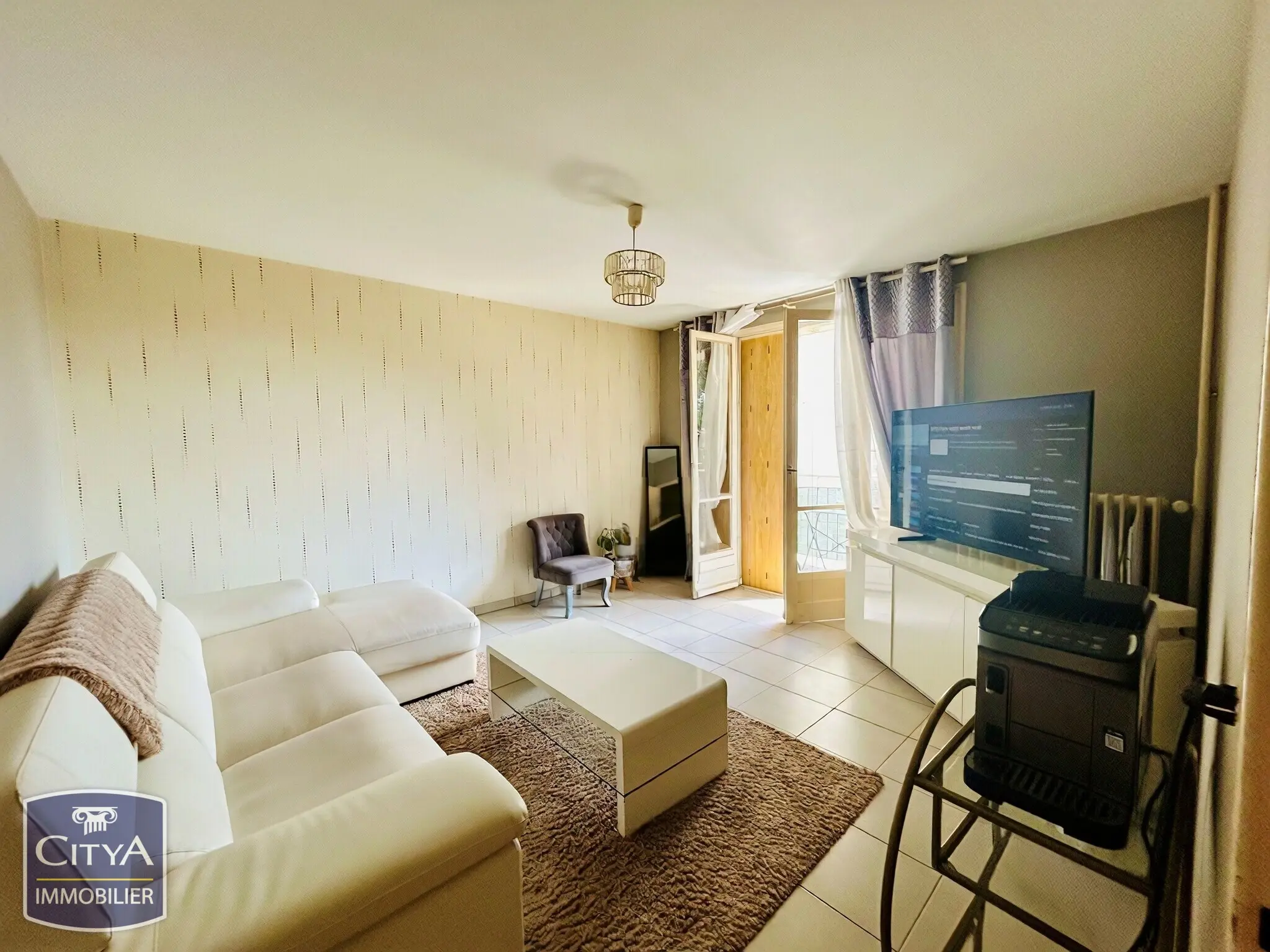 Appartement 2 pièces à Châteauroux — photo 3