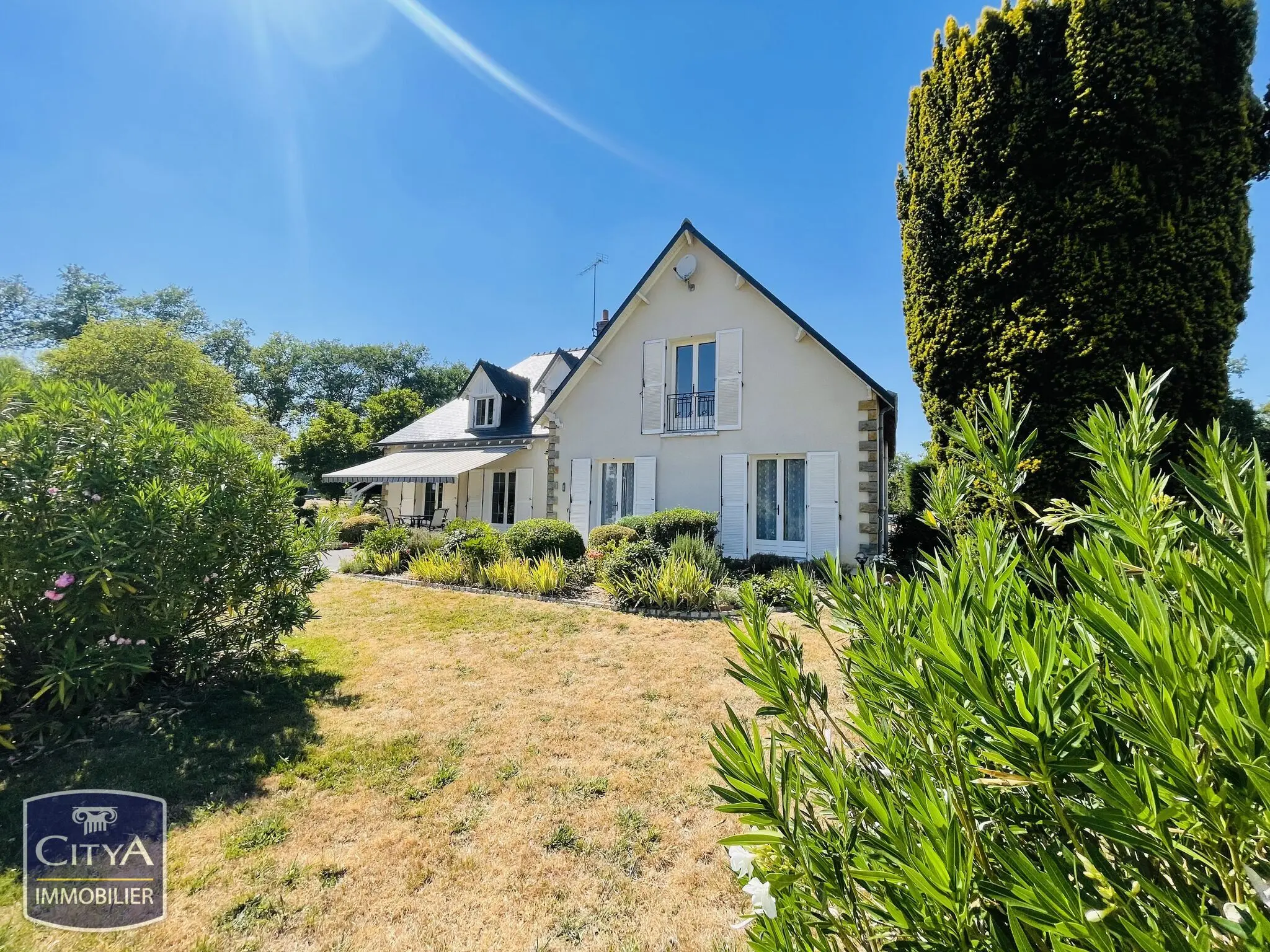 Maison 7 pièces 210m²