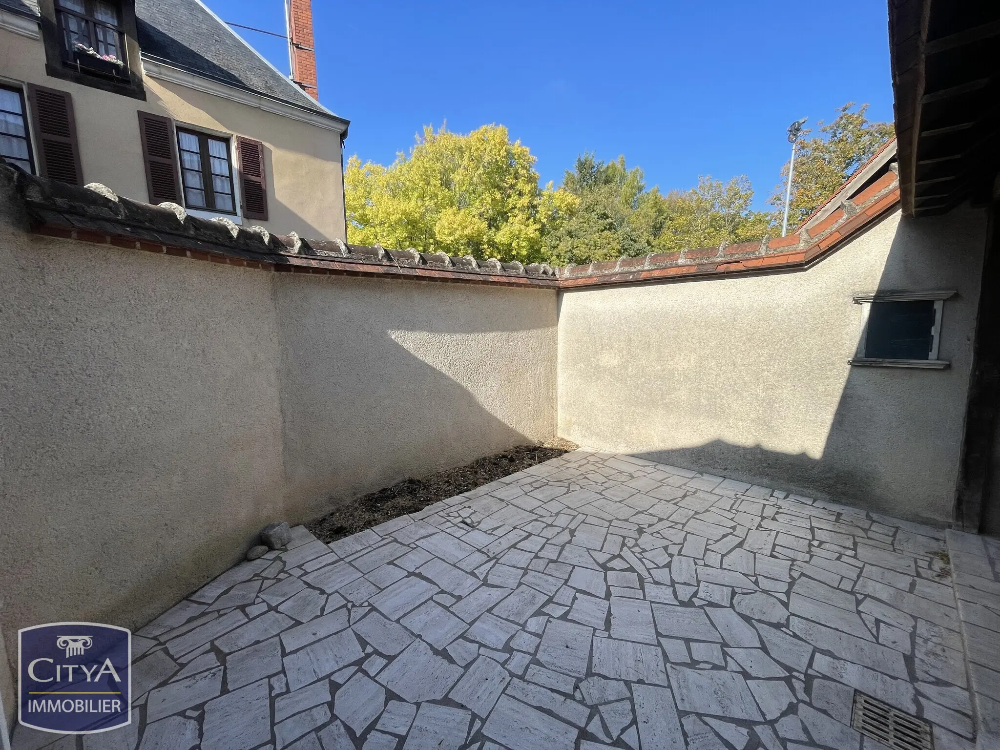 Immeuble à Châteauroux — photo 21