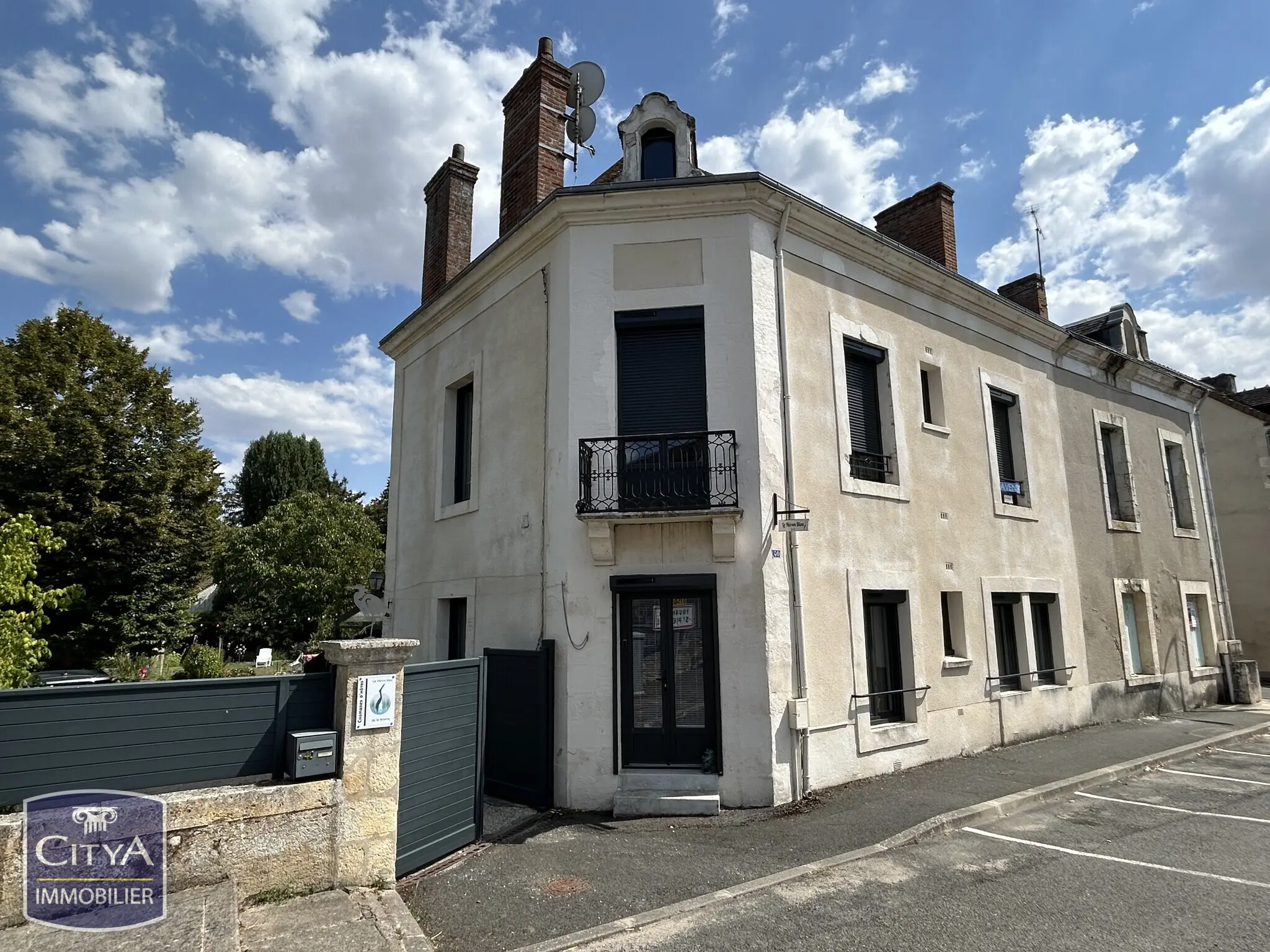 Maison 8 pièces à Tournon-Saint-Martin — photo 2