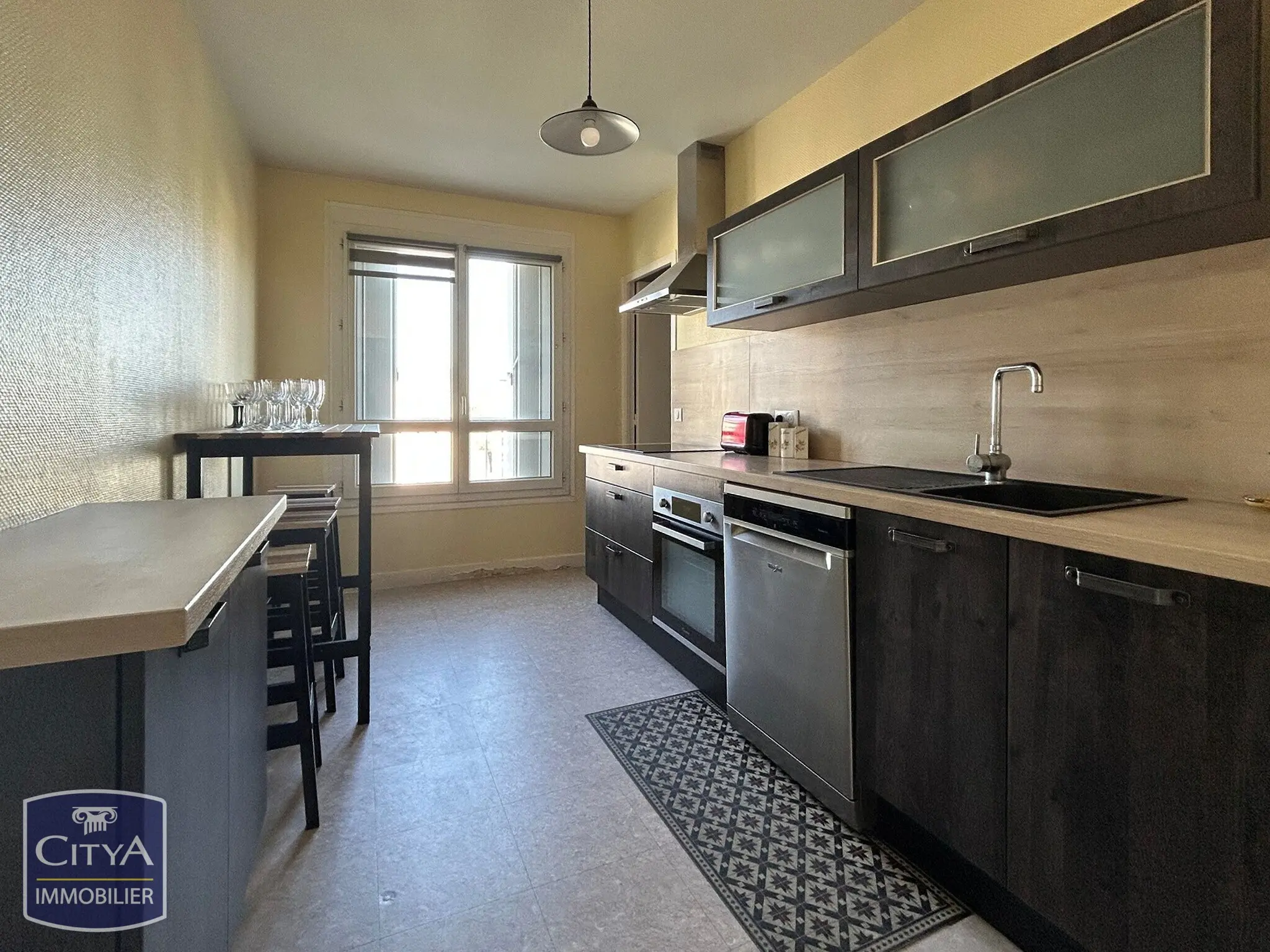 Appartement 4 pièces à Châteauroux — photo 3