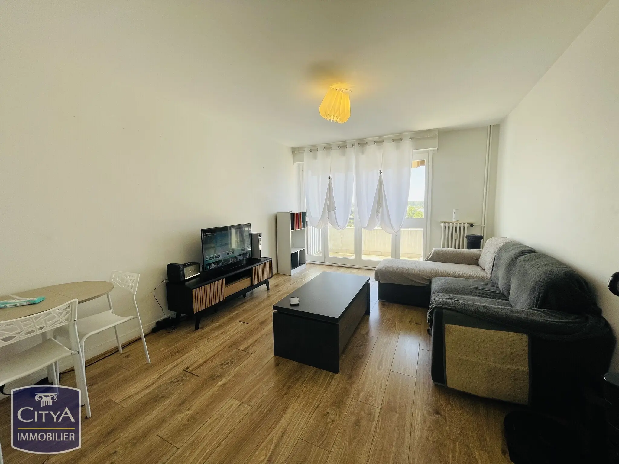 Appartement 3 pièces à Châteauroux — photo 2
