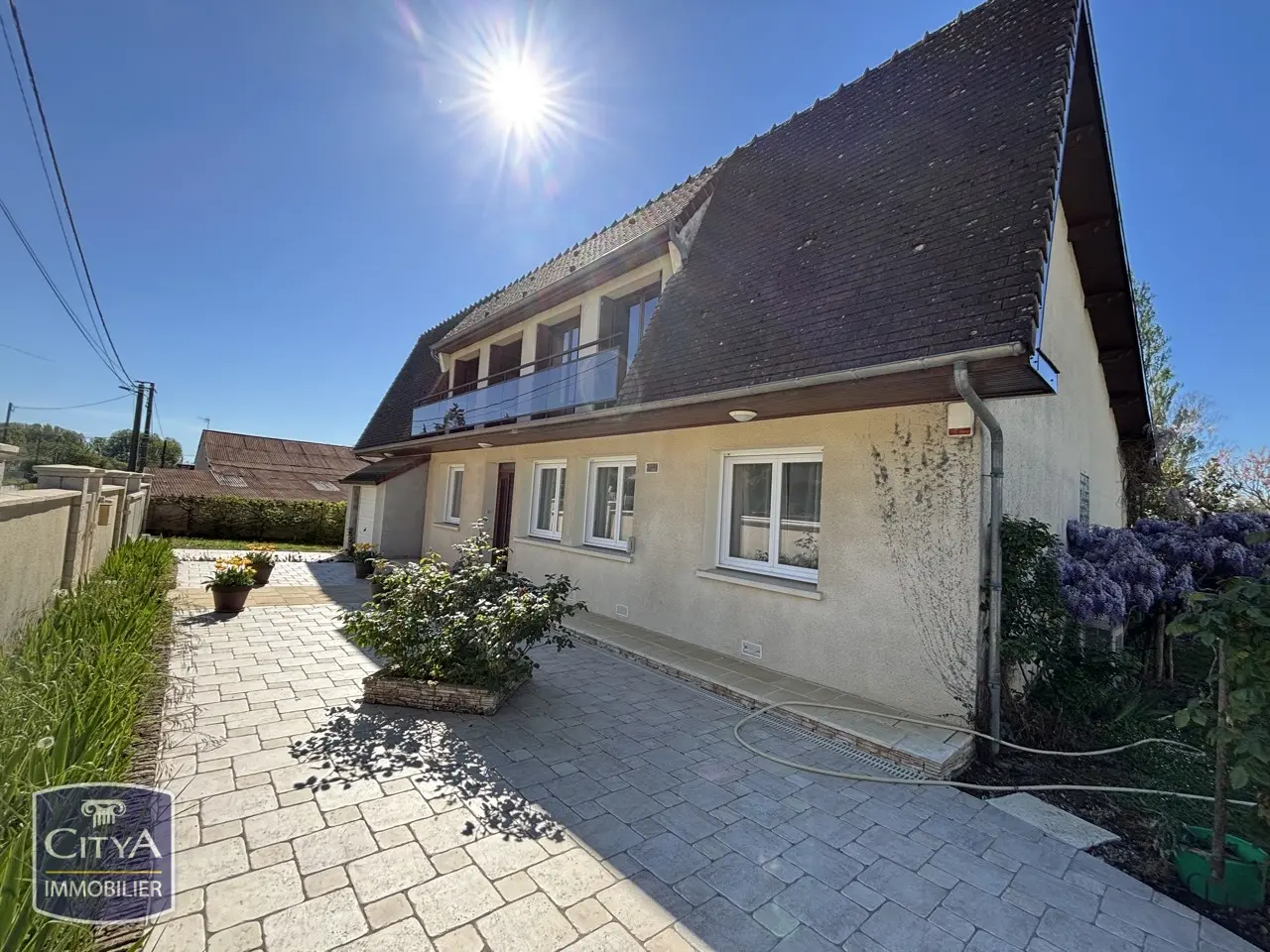 Maison 5 pièces 250m²