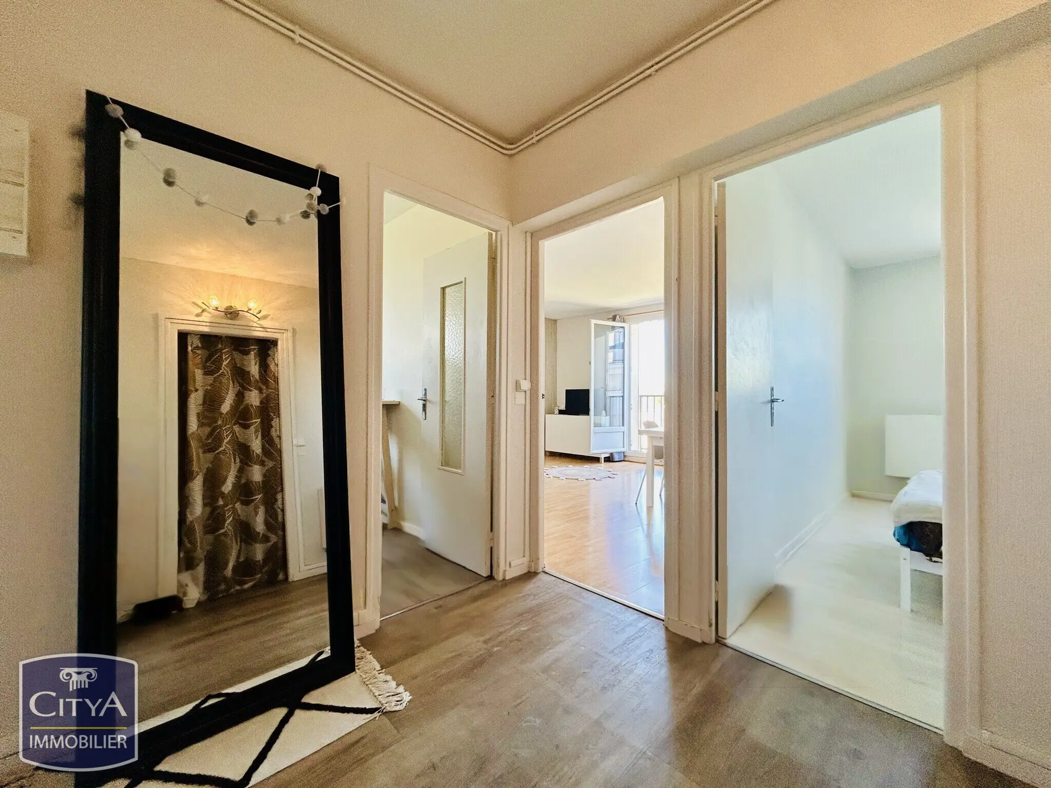 Appartement 2 pièces à Châteauroux — photo 2