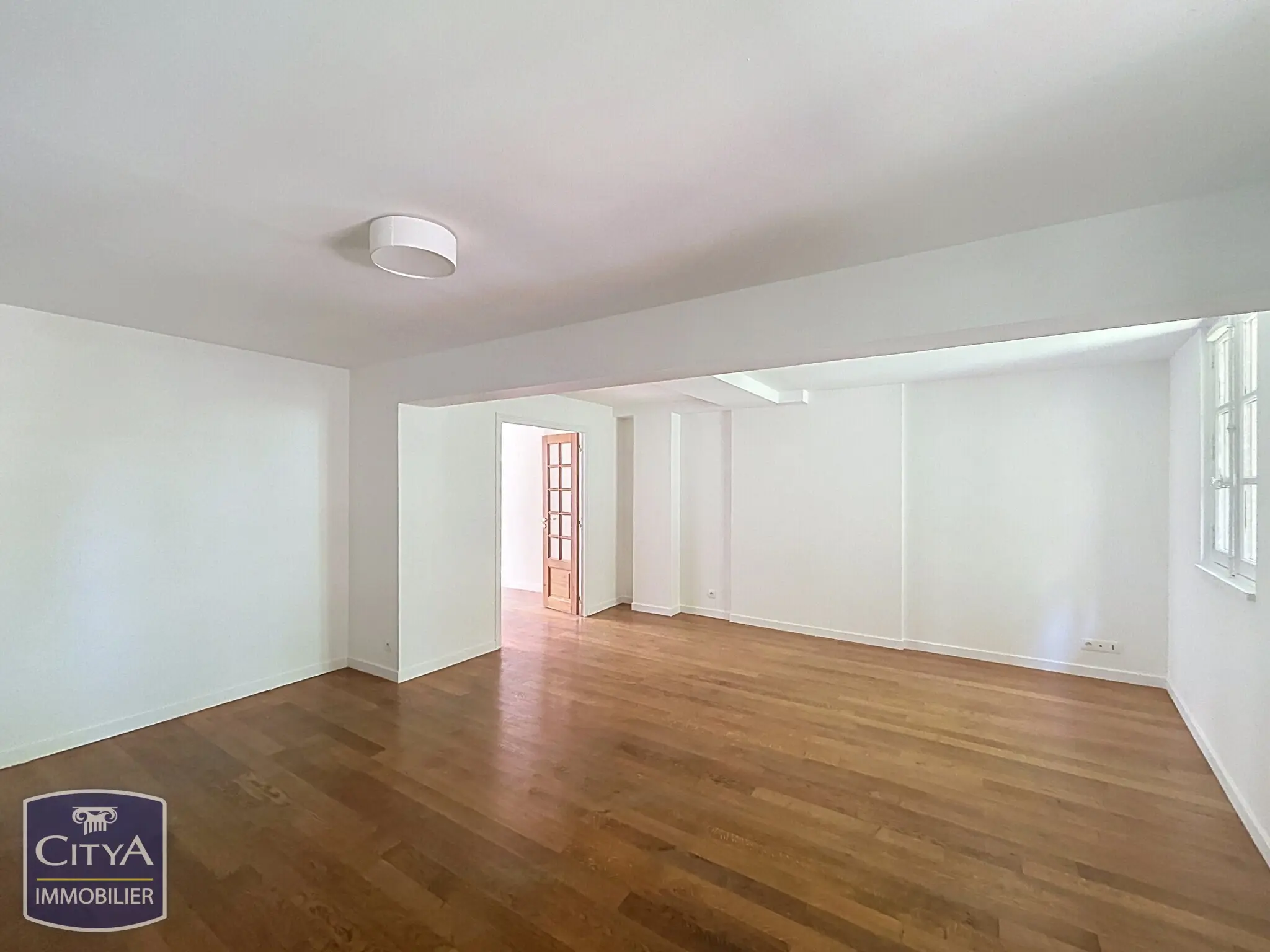 Appartement 4 pièces 98.09m²