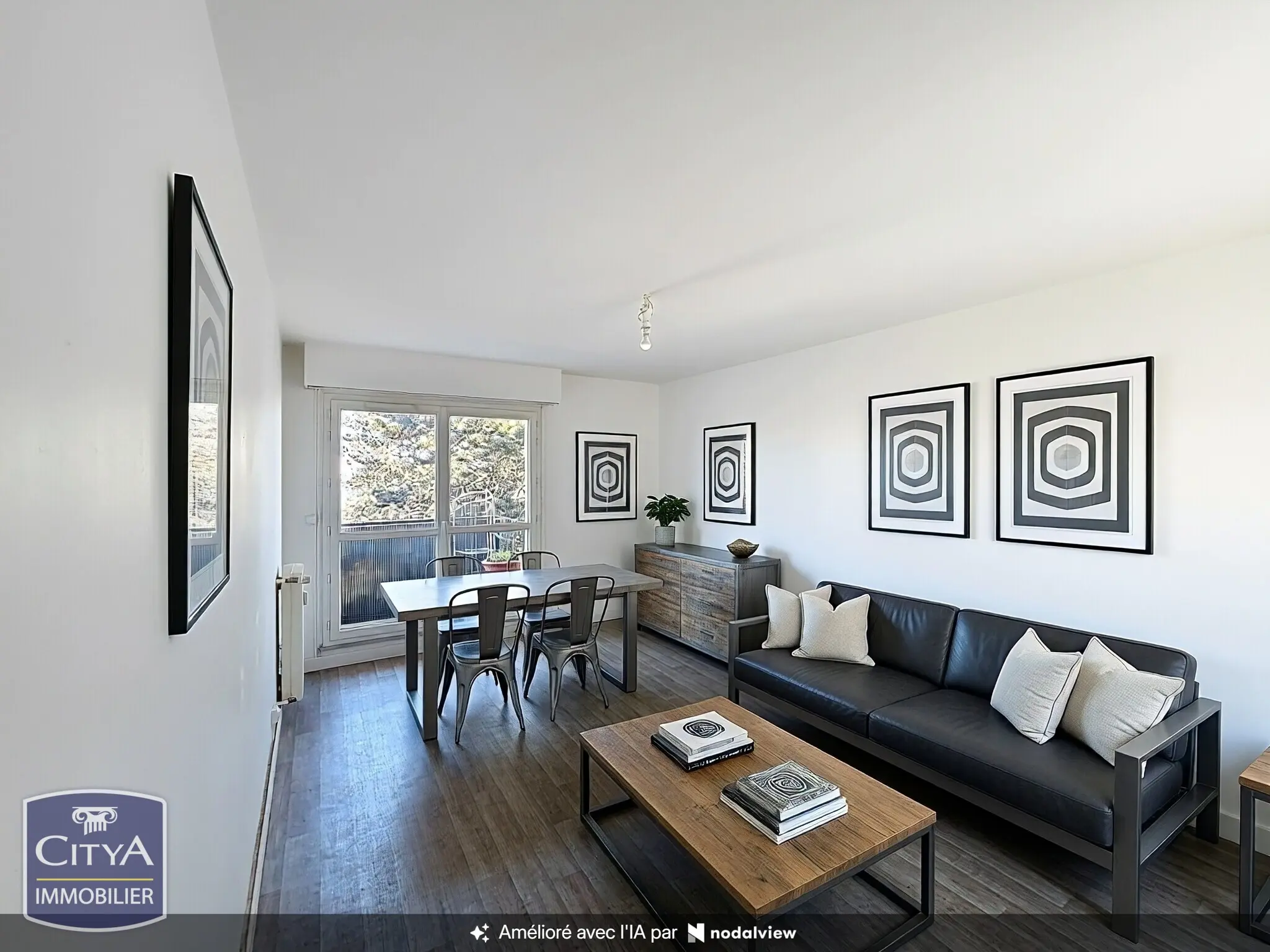 Appartement 4 pièces 77m²