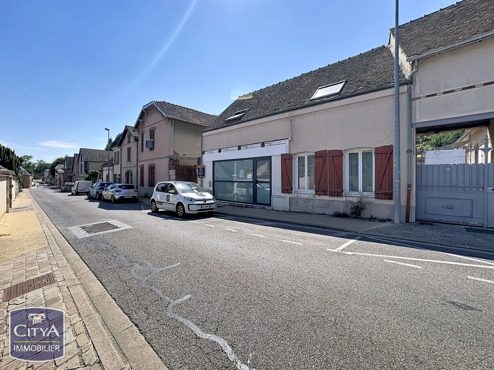 Immeuble undefined pièces 200m²