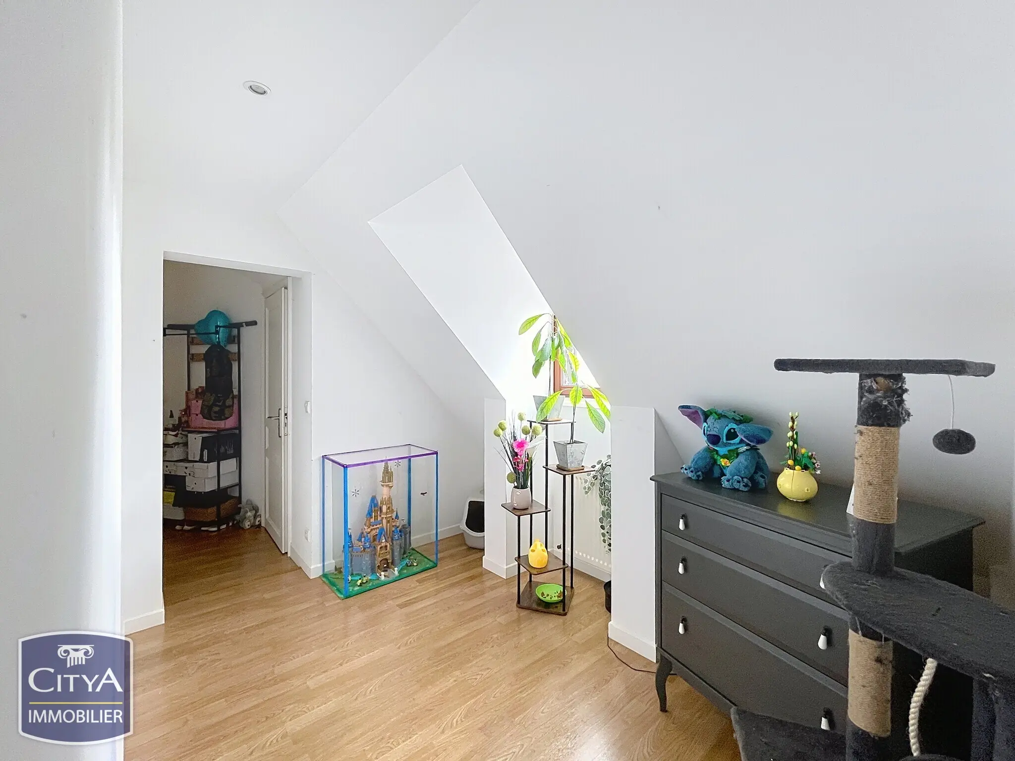 Maison 9 pièces à Lucé — photo 9