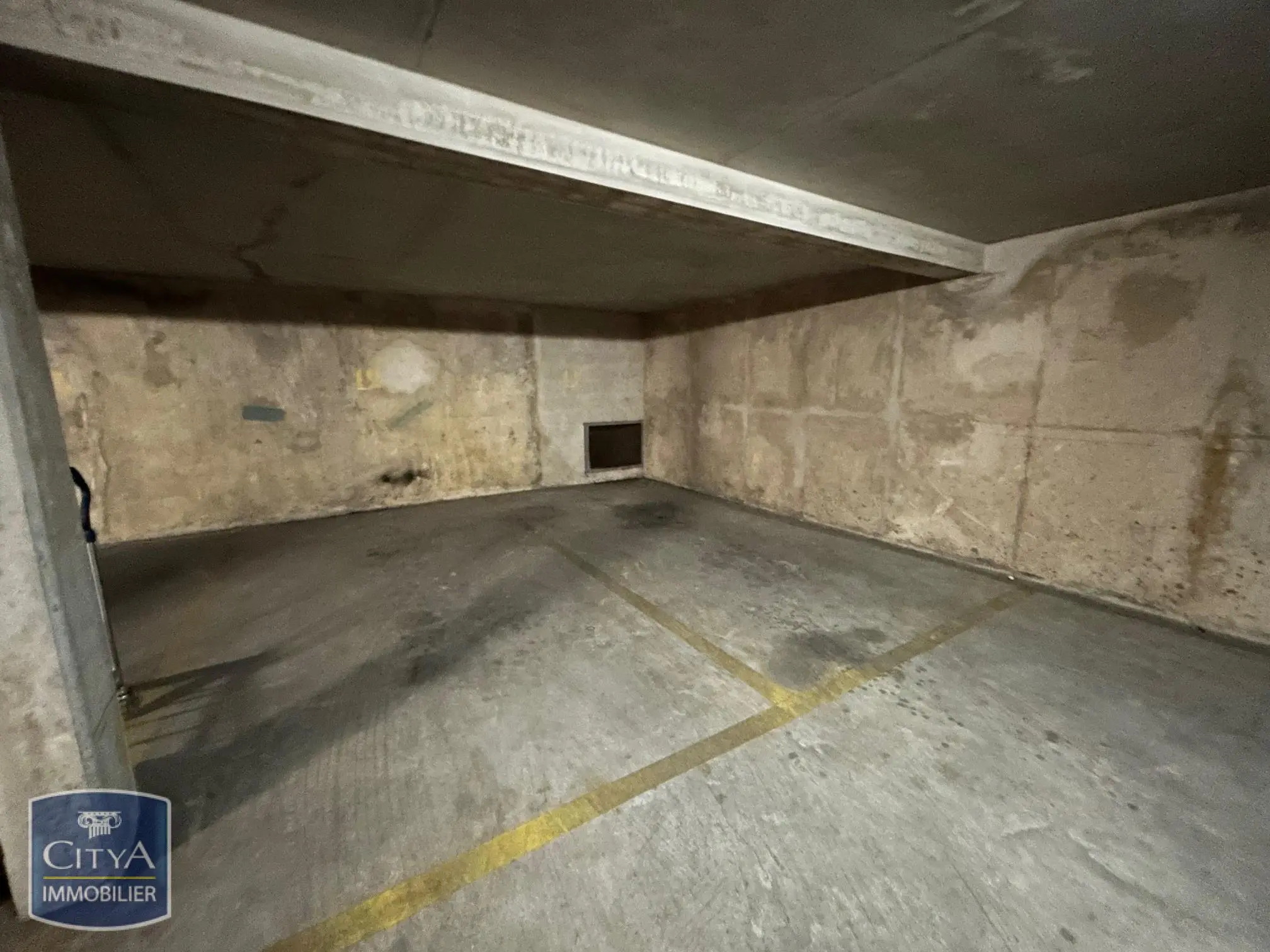 Parking à Antony — photo 2